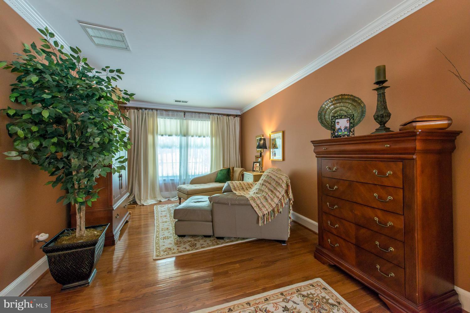 ARDMORE WOODS - Residential