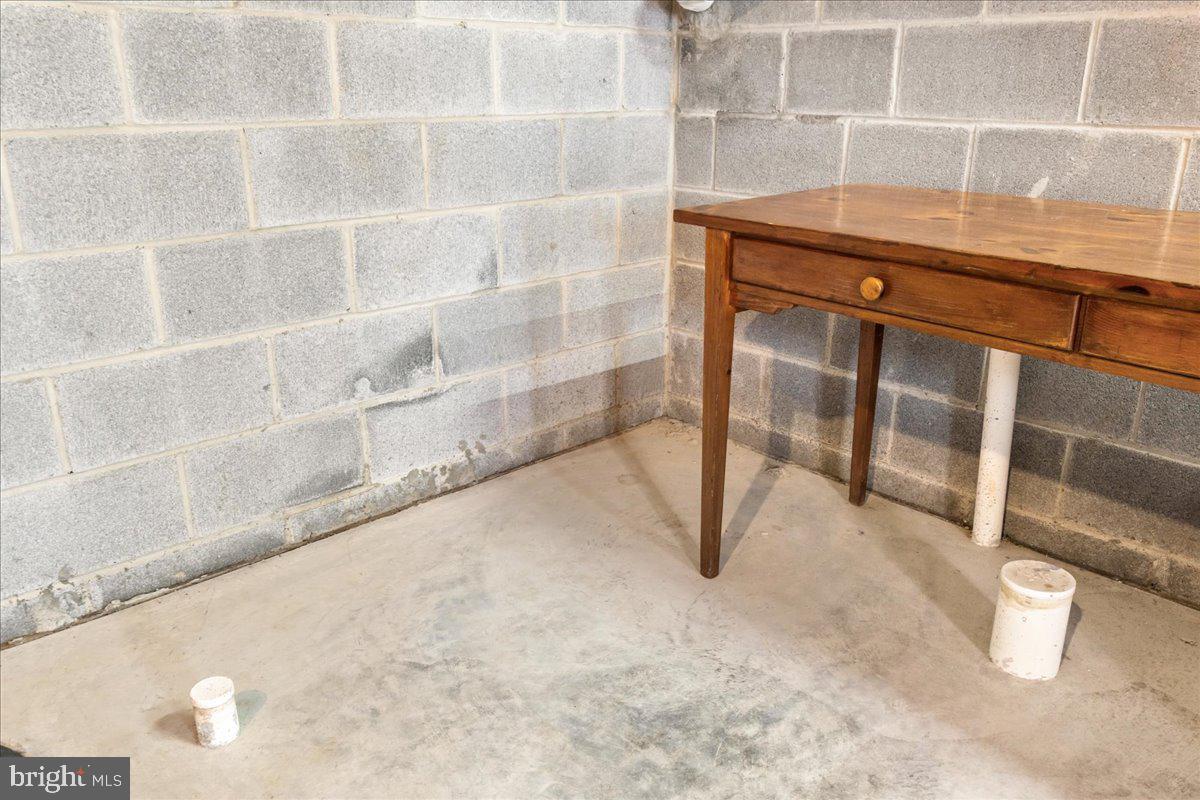 FOREST HEIGHTS - Residential