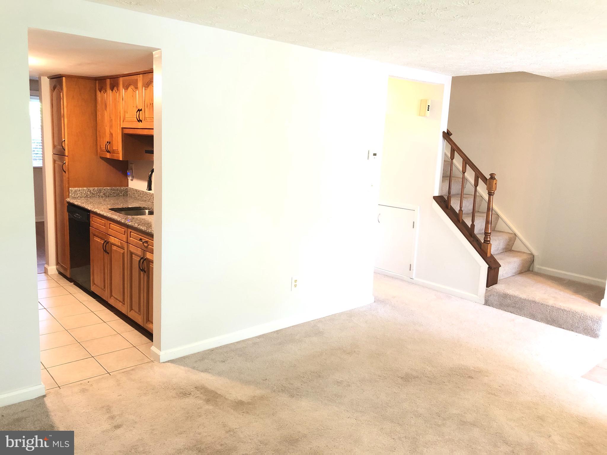 RESTON - Residential Lease