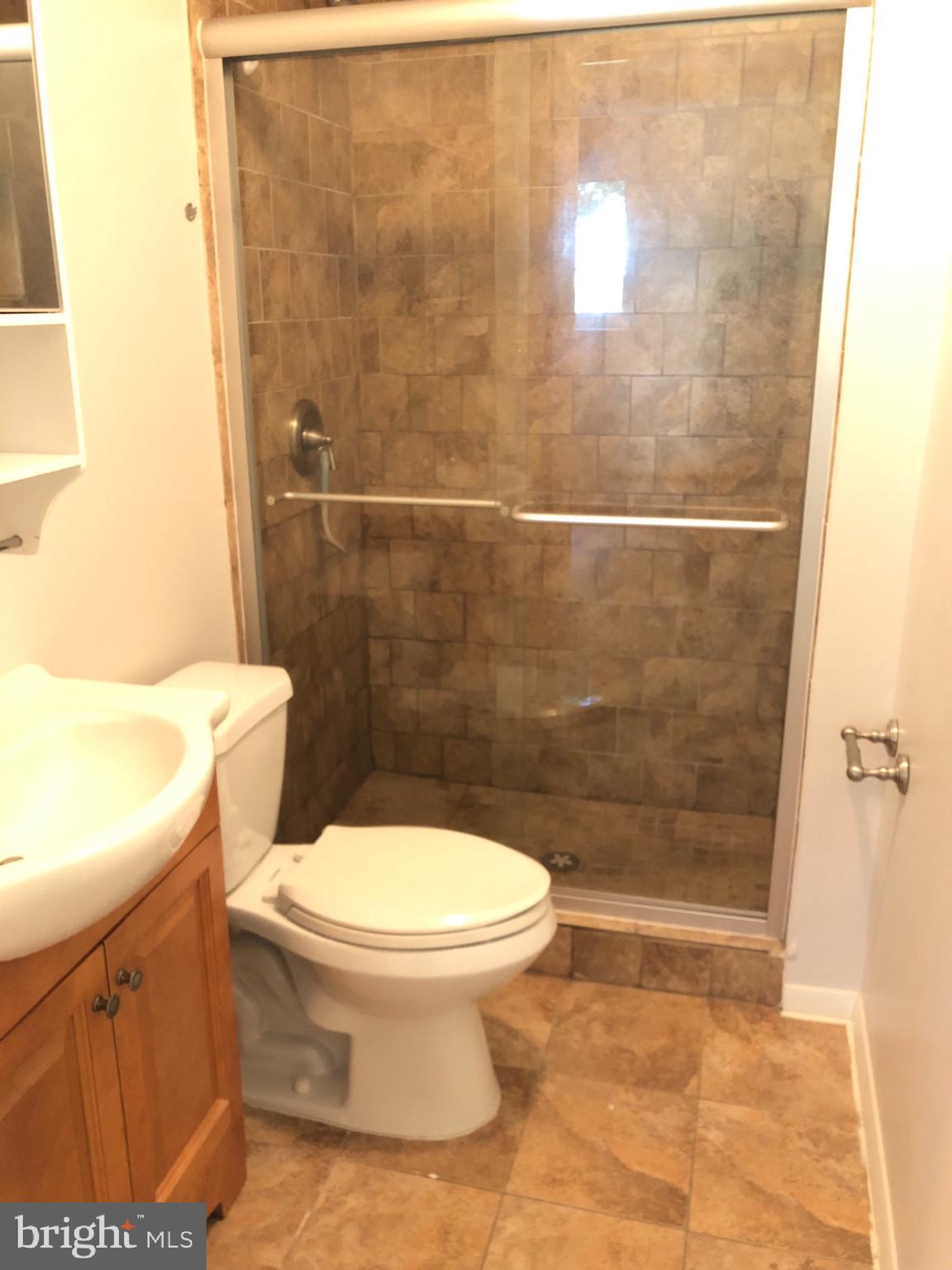 RESTON - Residential Lease