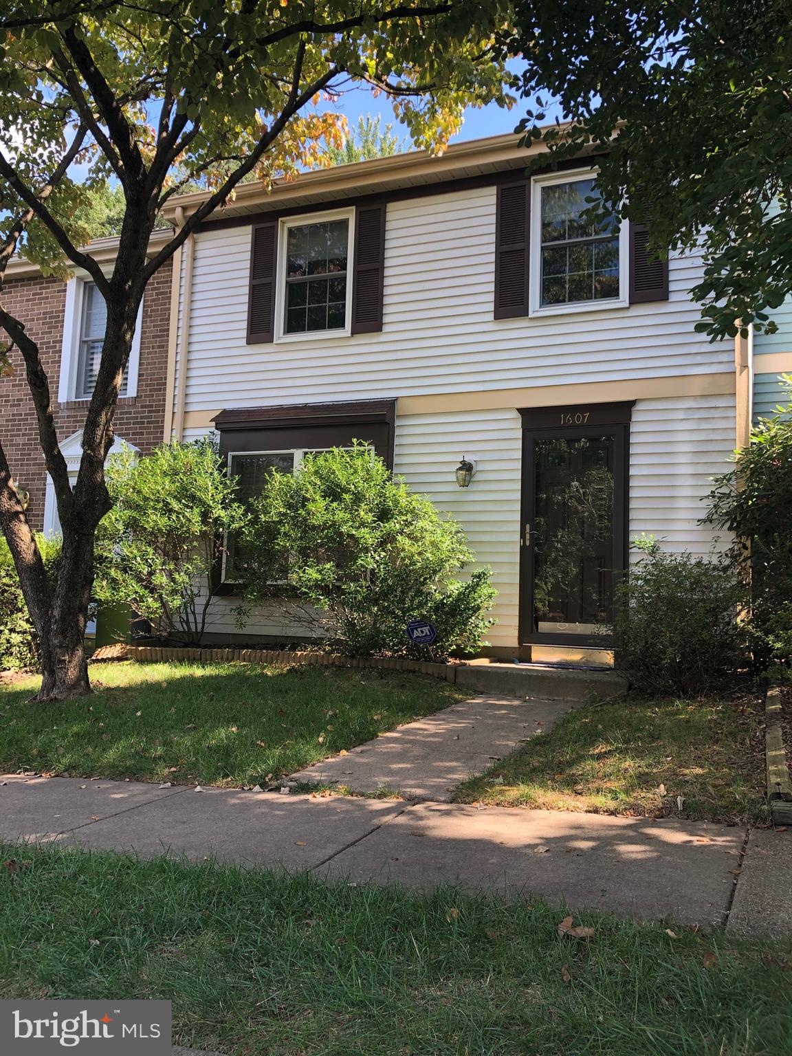 RESTON - Residential Lease