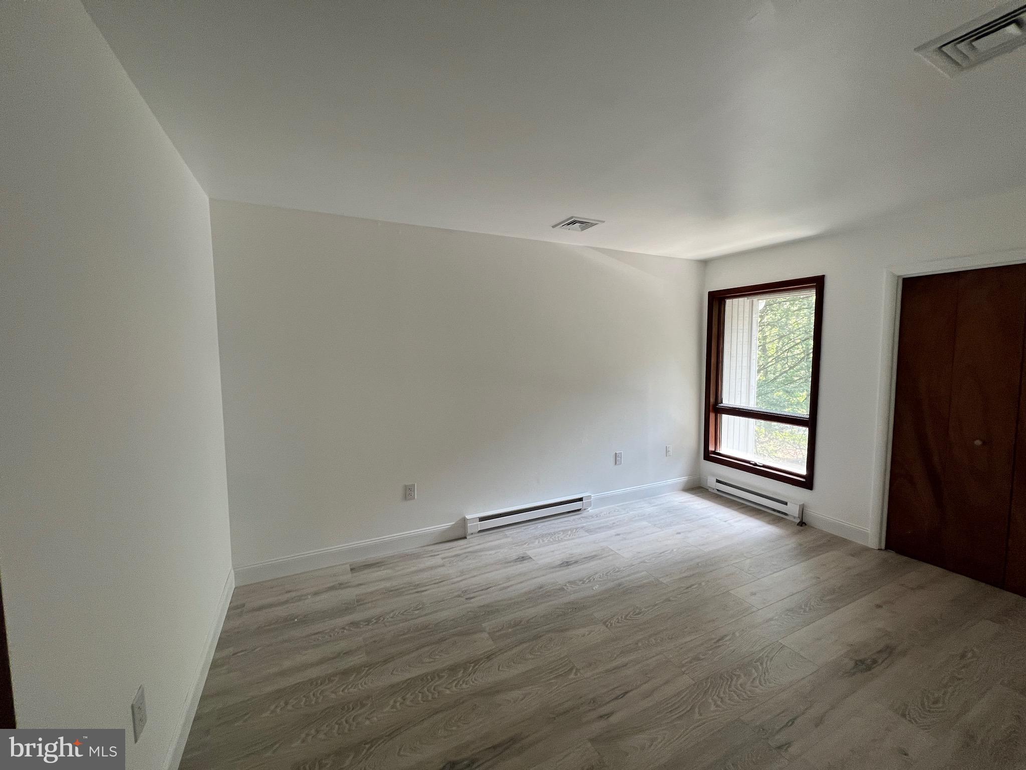 POCONO FARMS - Residential