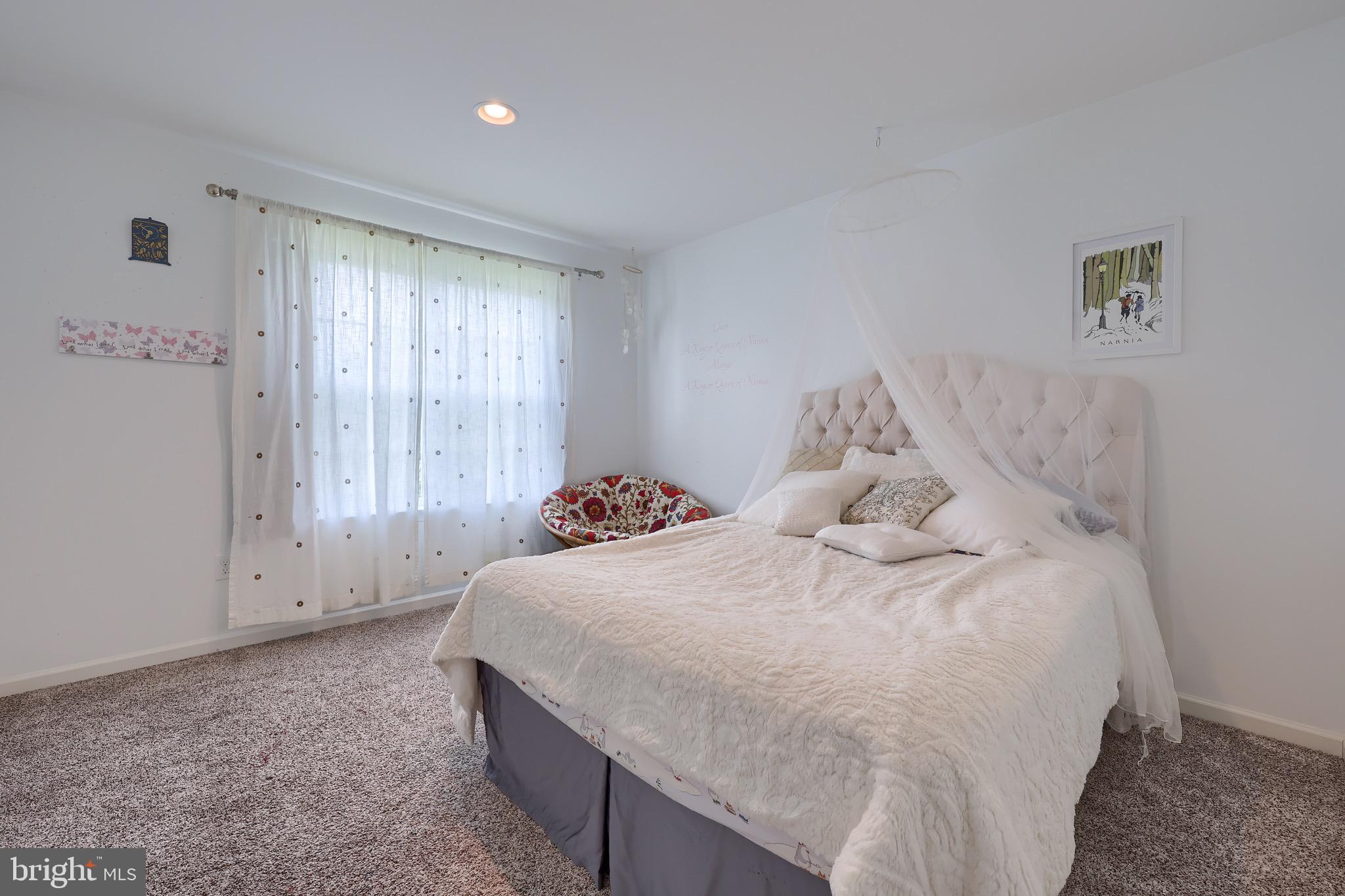 FIELDS OF BROAD SPRINGS - Residential