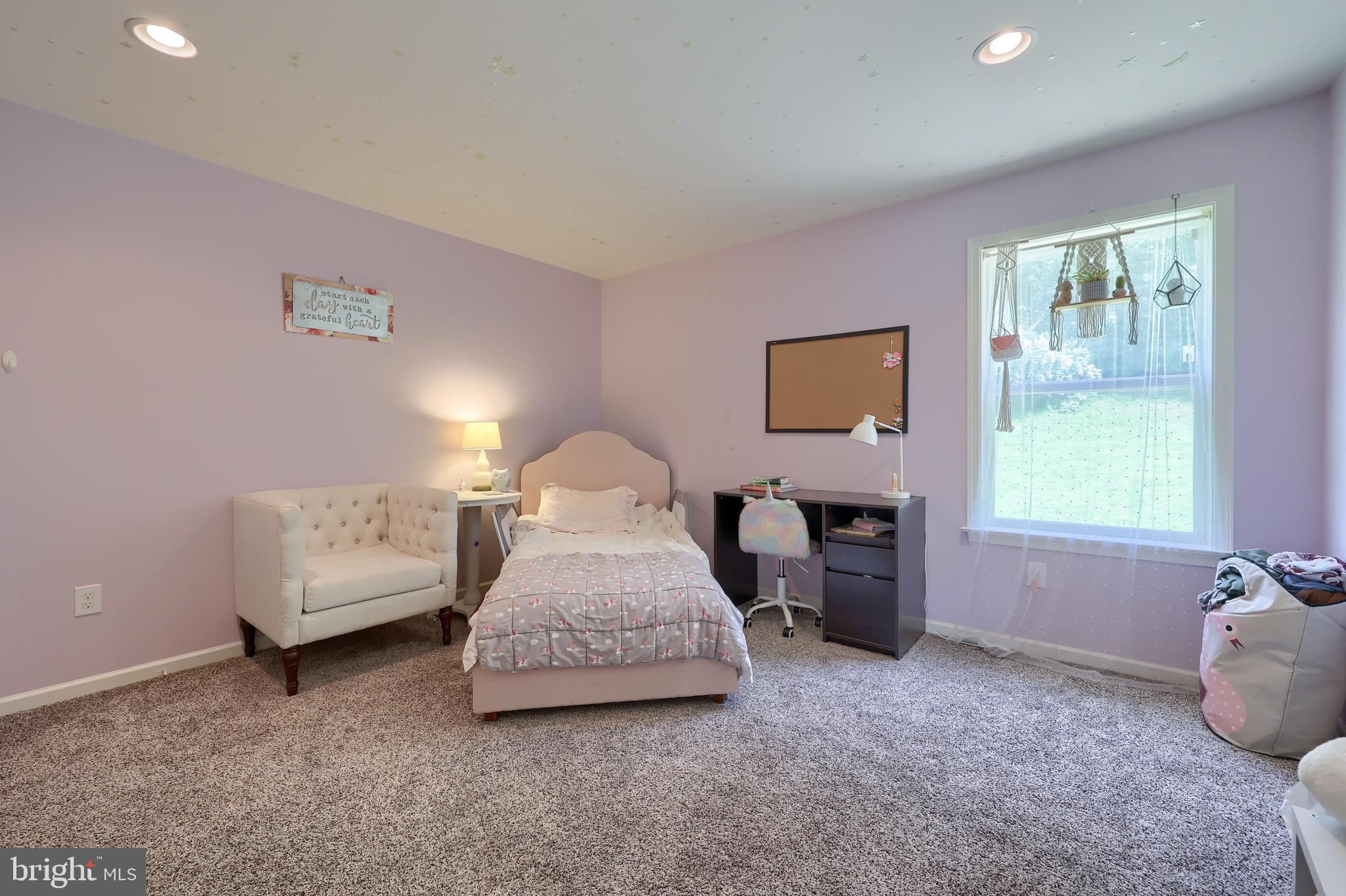 FIELDS OF BROAD SPRINGS - Residential