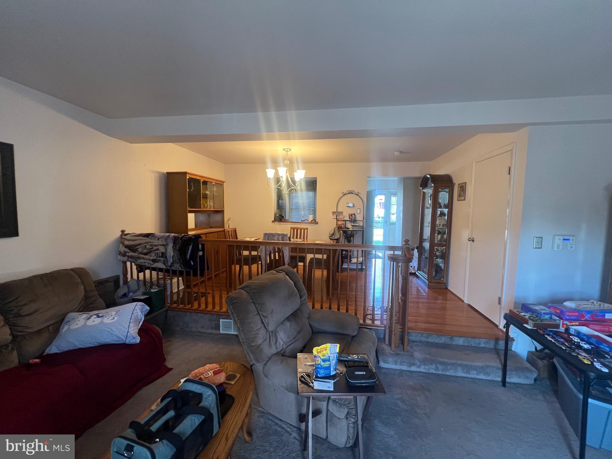 HAMPSTEAD - Residential