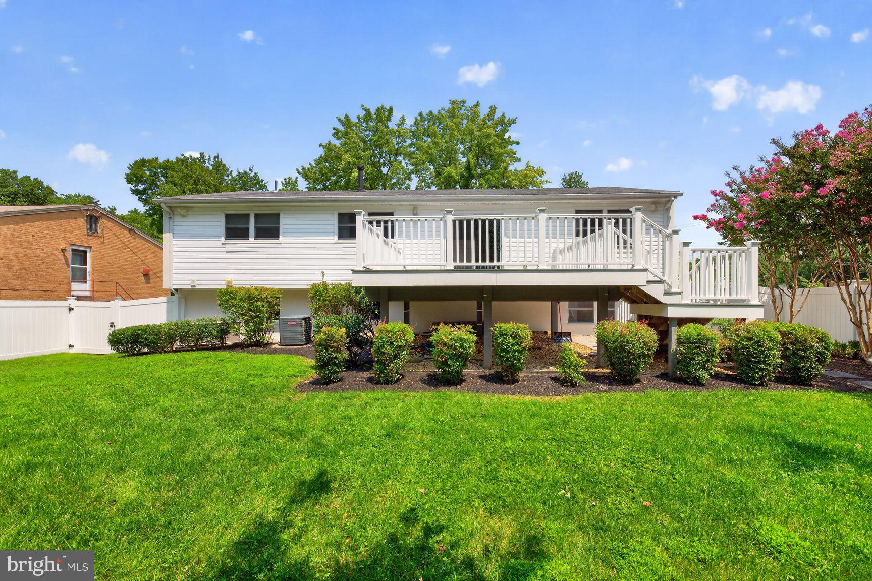 1604 MARTHA TERRACE