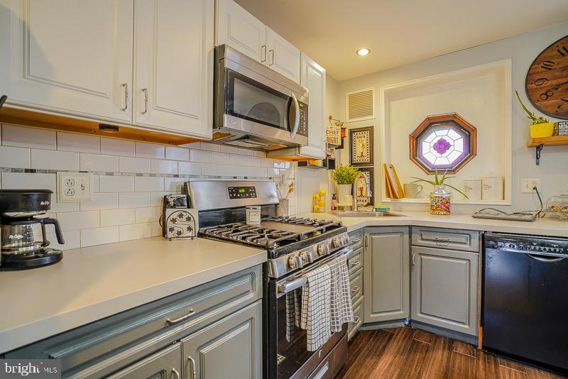 TACONY - Residential