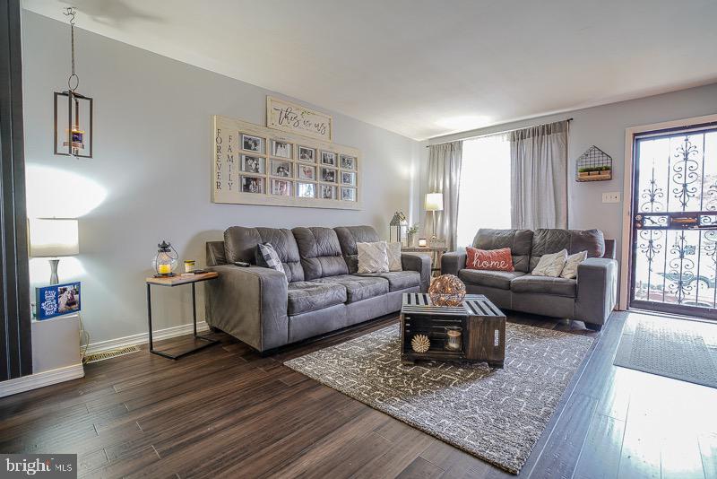 TACONY - Residential