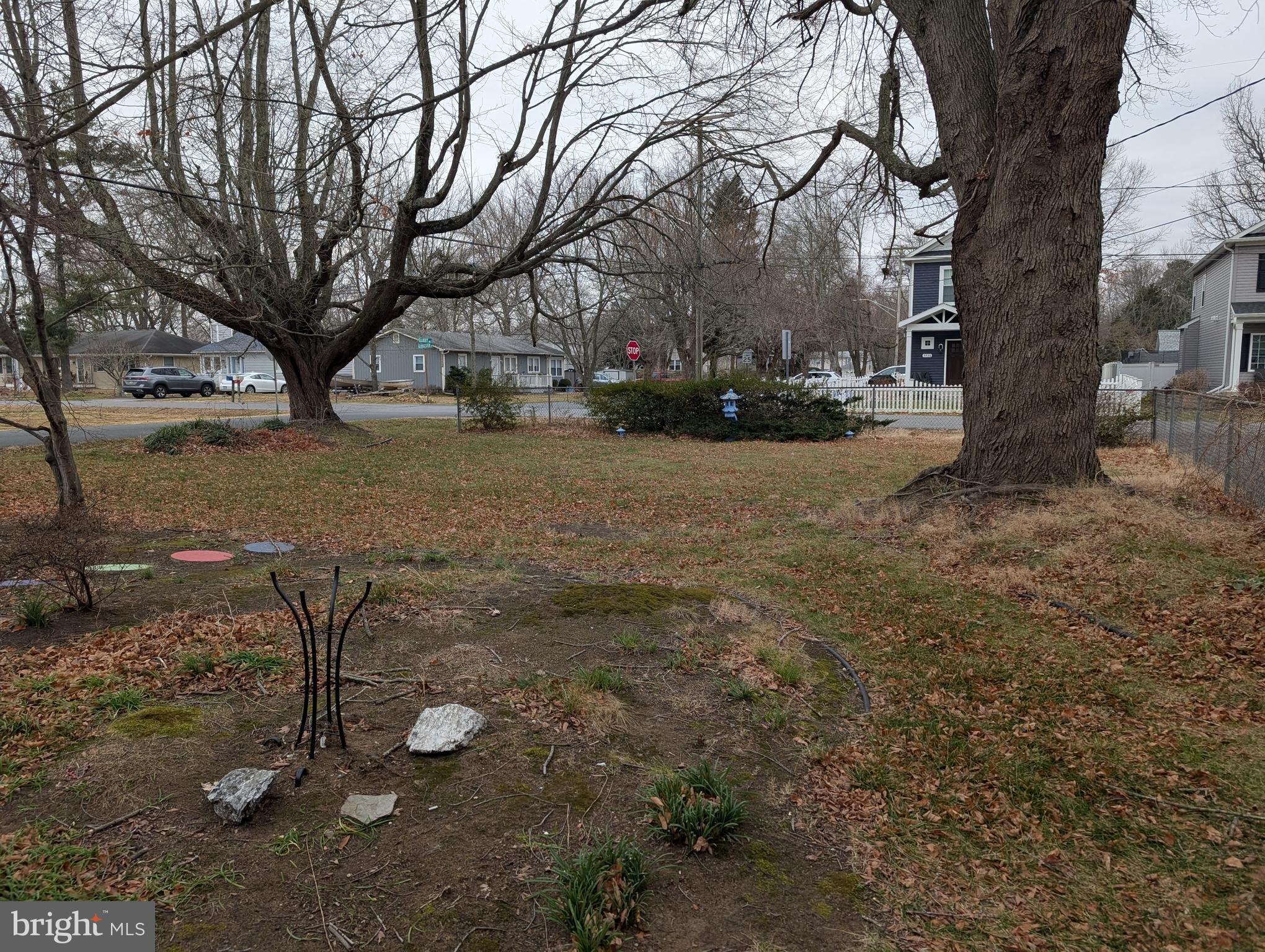 FRANKLIN MANOR BEACH - Residential