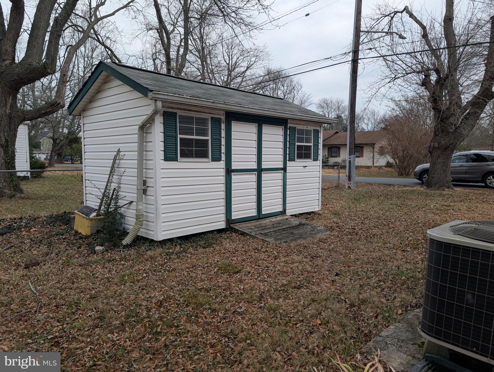 FRANKLIN MANOR BEACH - Residential
