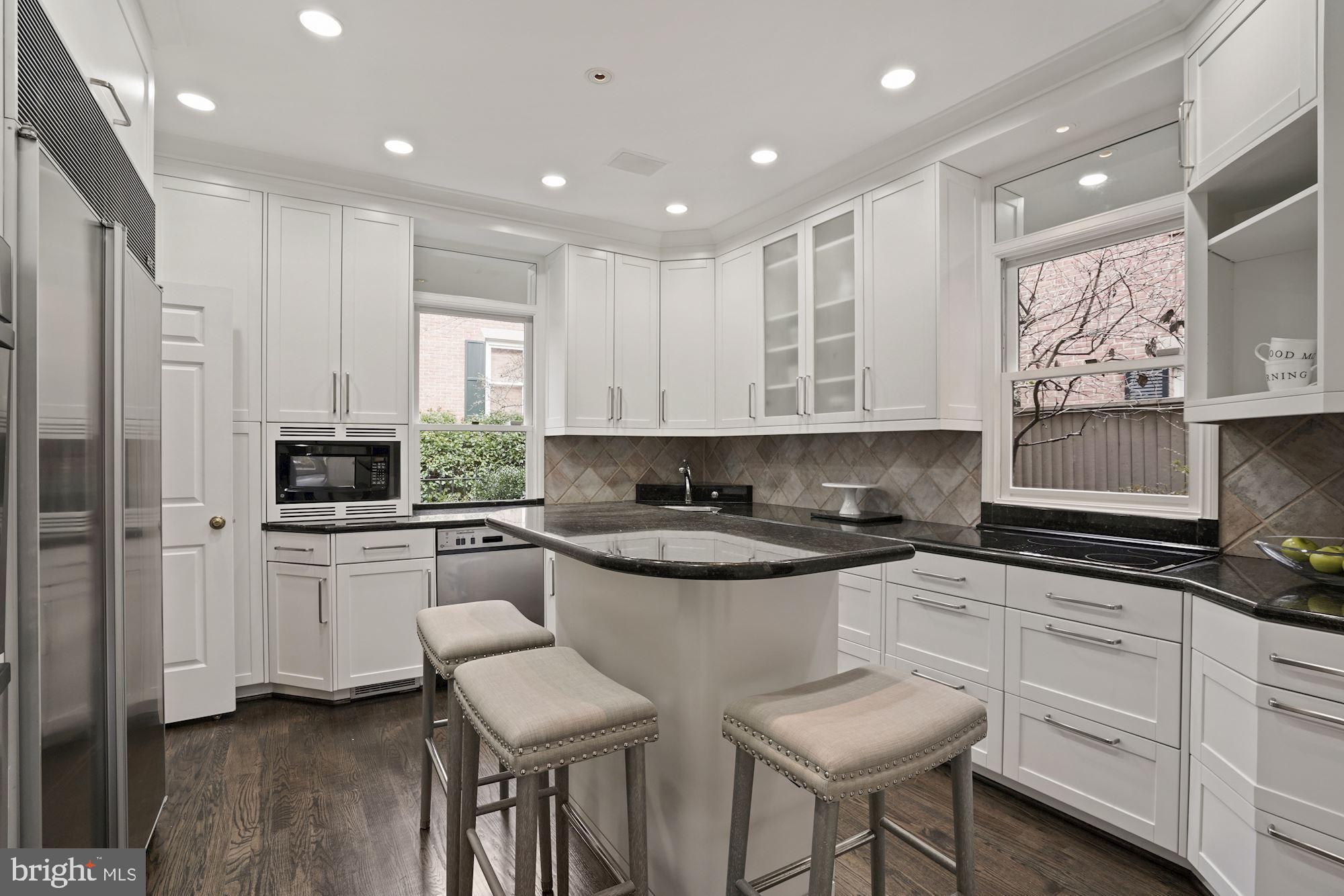 GEORGETOWN - Residential