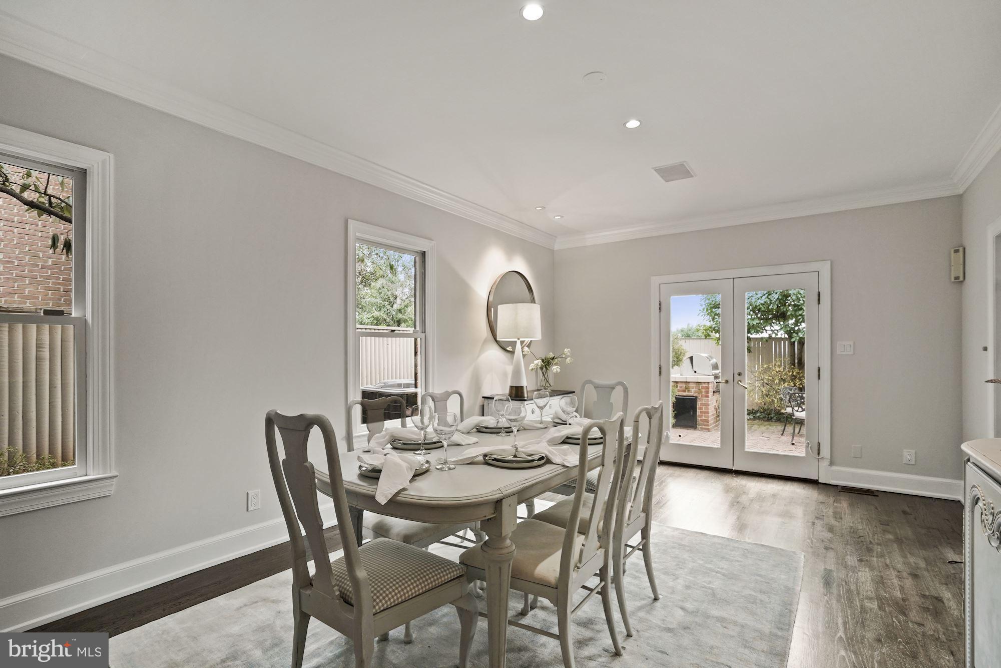 GEORGETOWN - Residential
