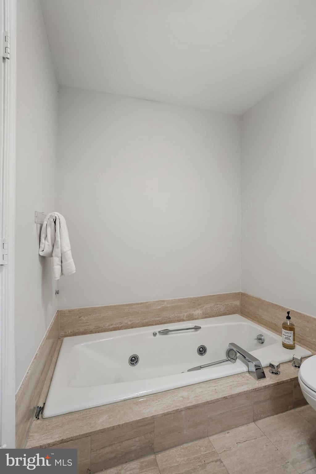 GEORGETOWN - Residential