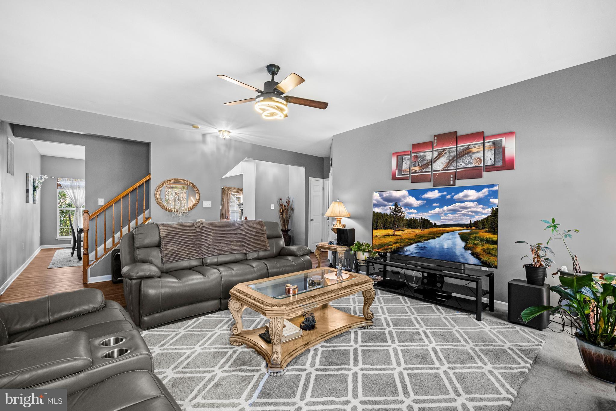 STRATFORD PLACE - Residential