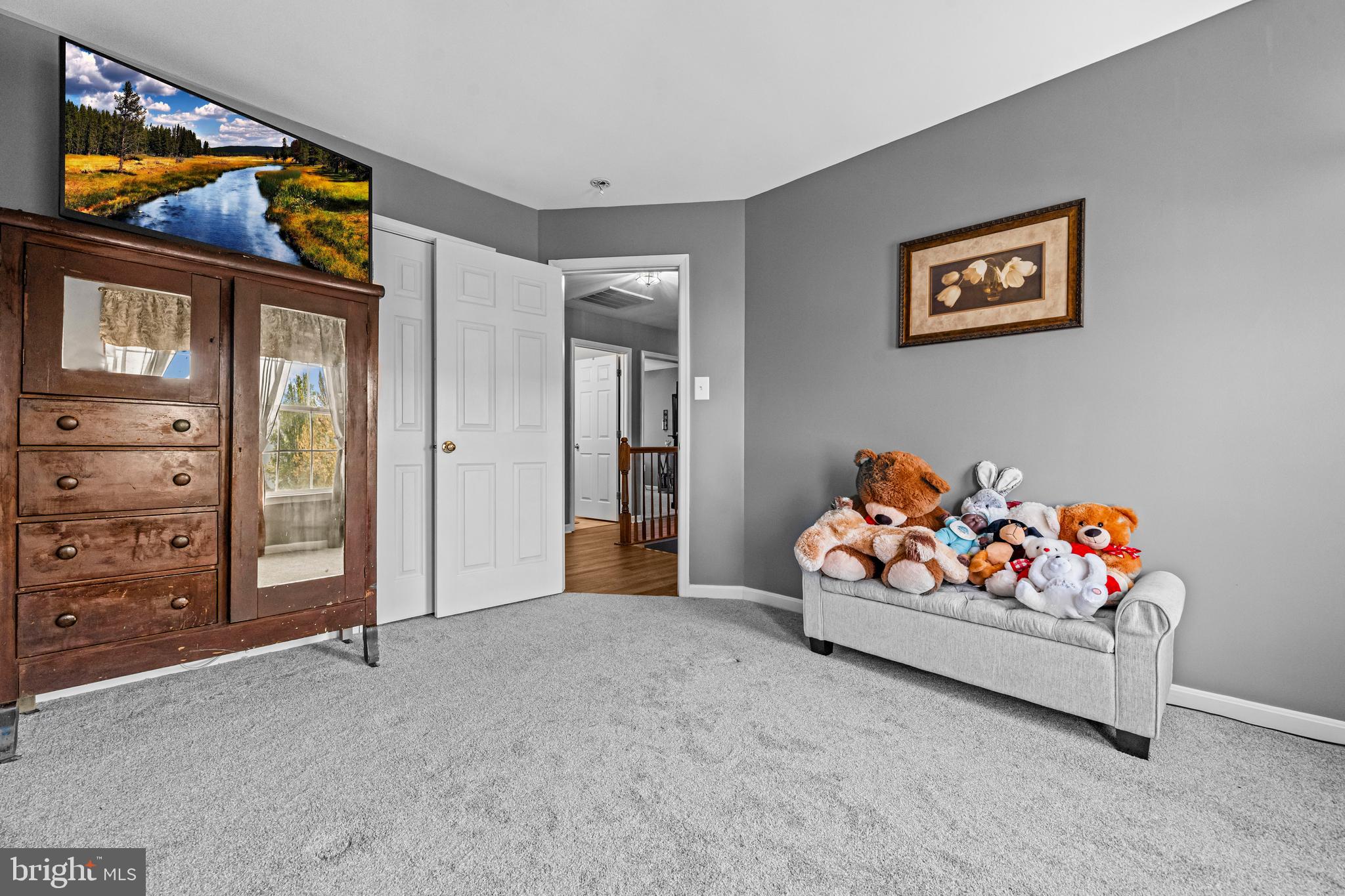 STRATFORD PLACE - Residential