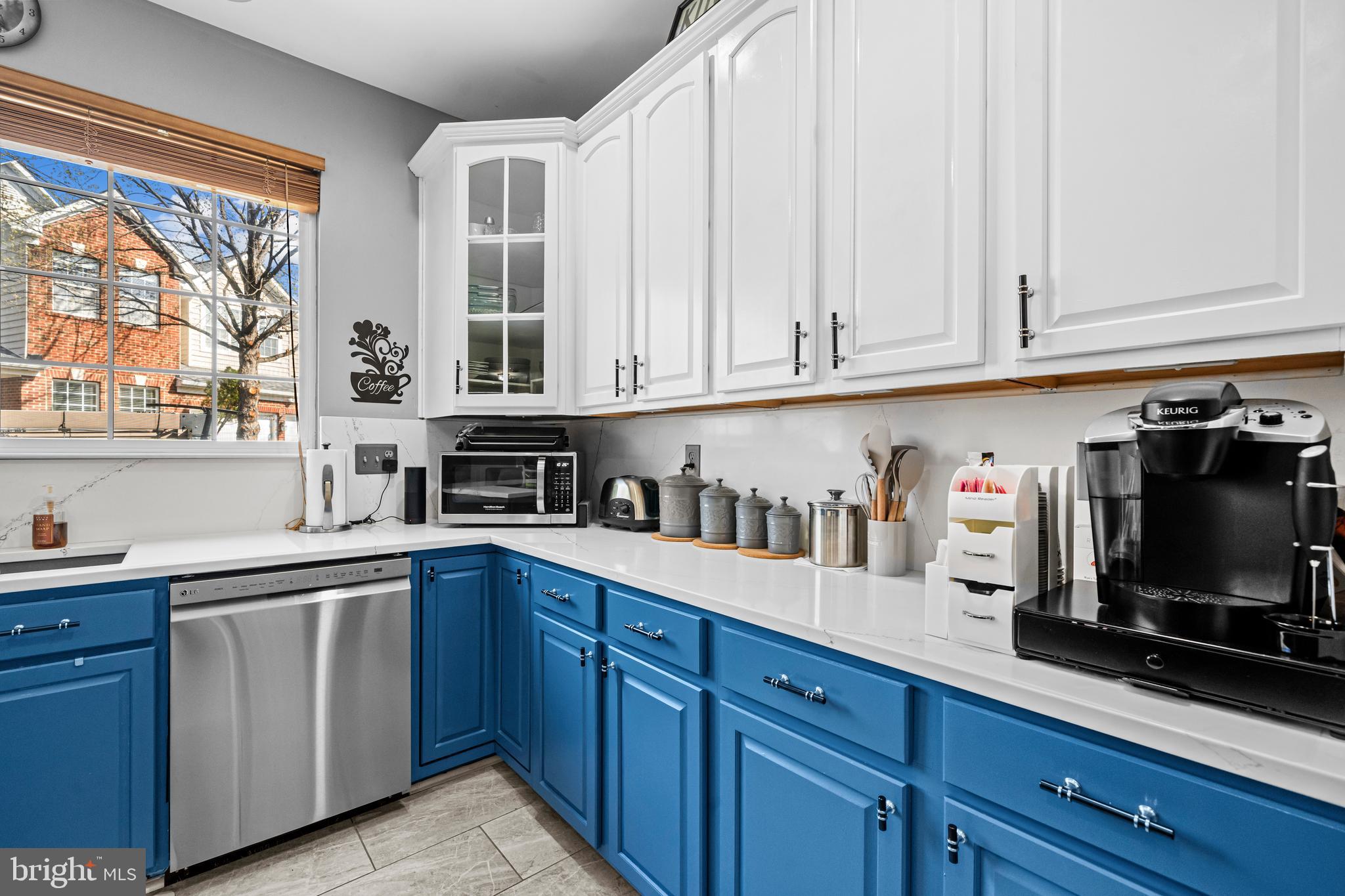 STRATFORD PLACE - Residential