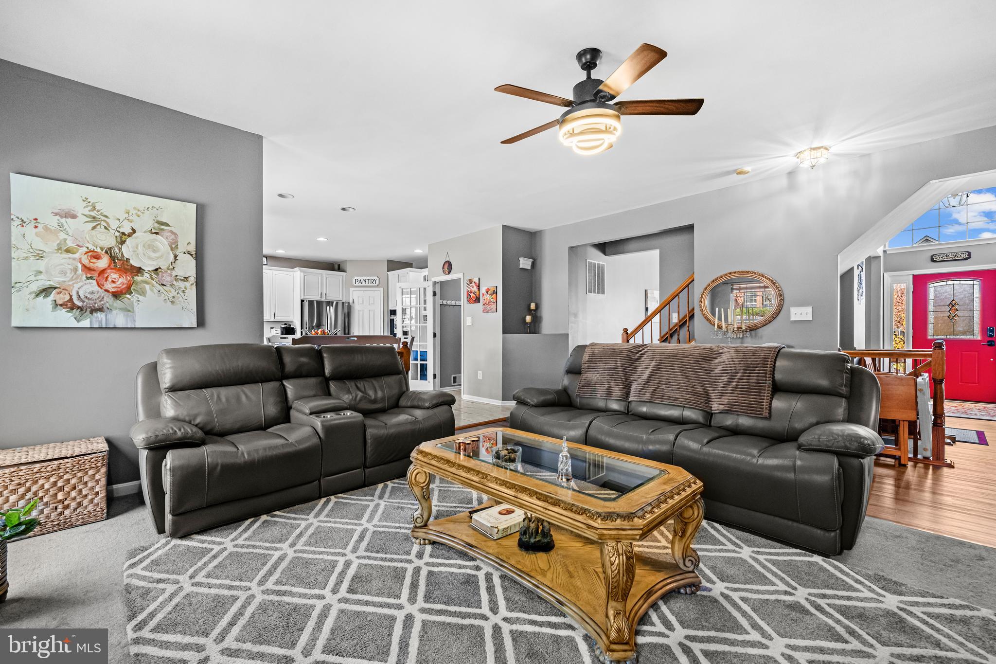 STRATFORD PLACE - Residential