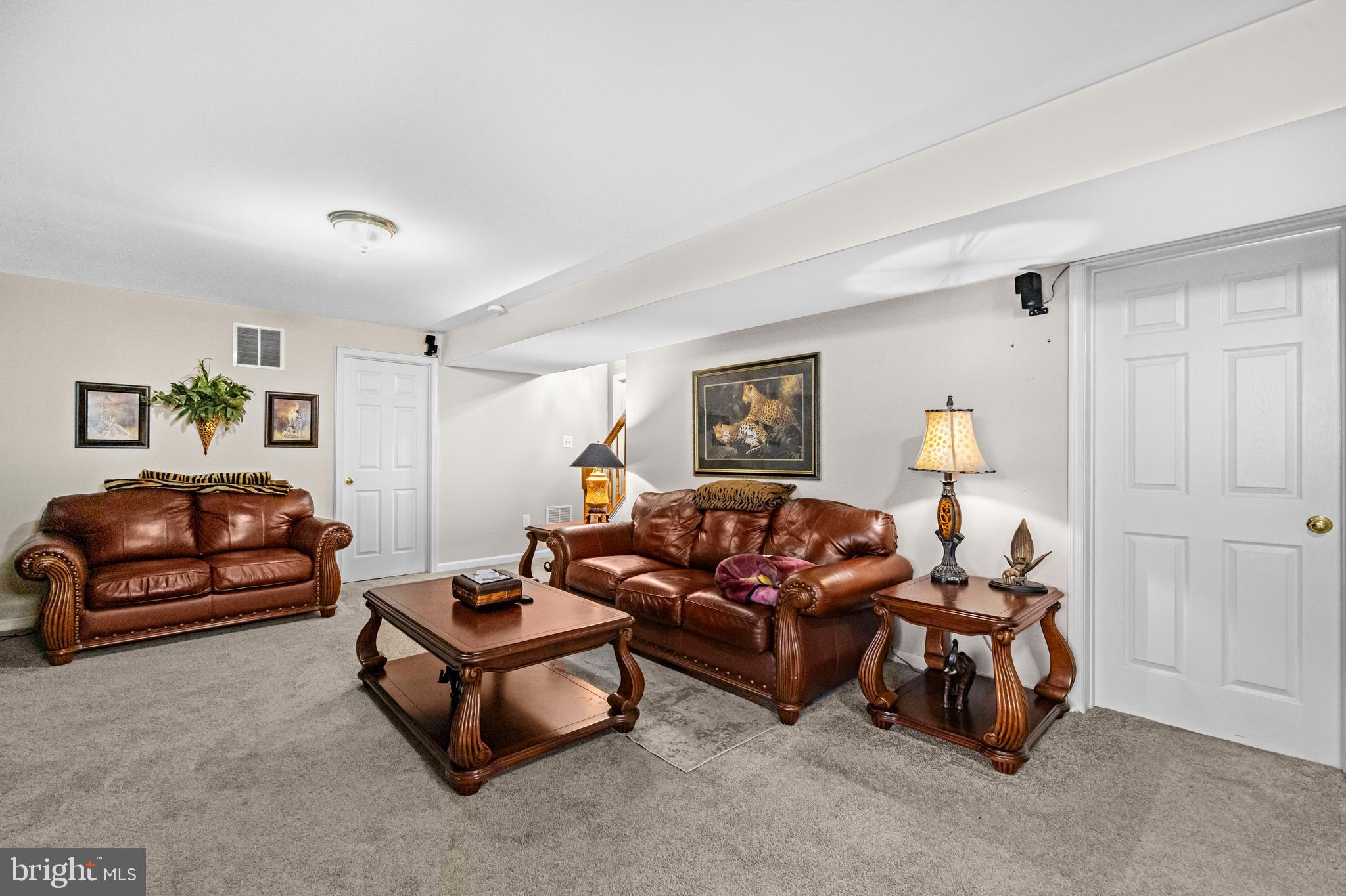 STRATFORD PLACE - Residential