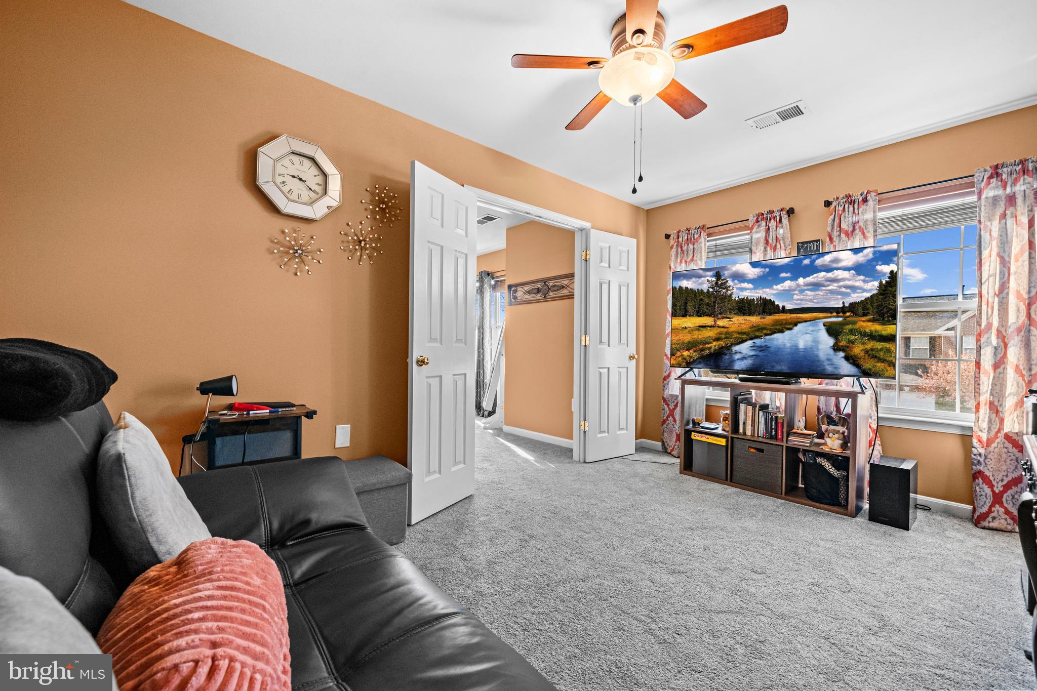 STRATFORD PLACE - Residential