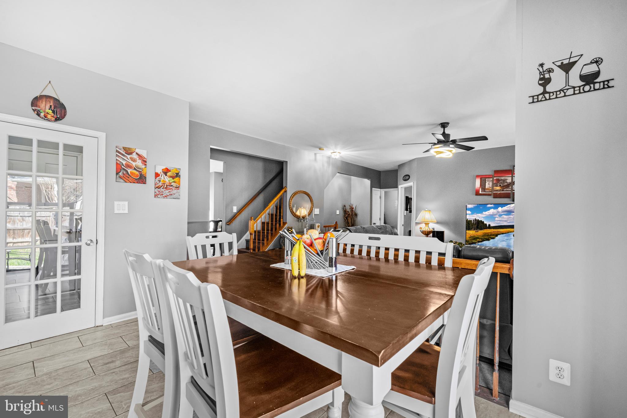 STRATFORD PLACE - Residential