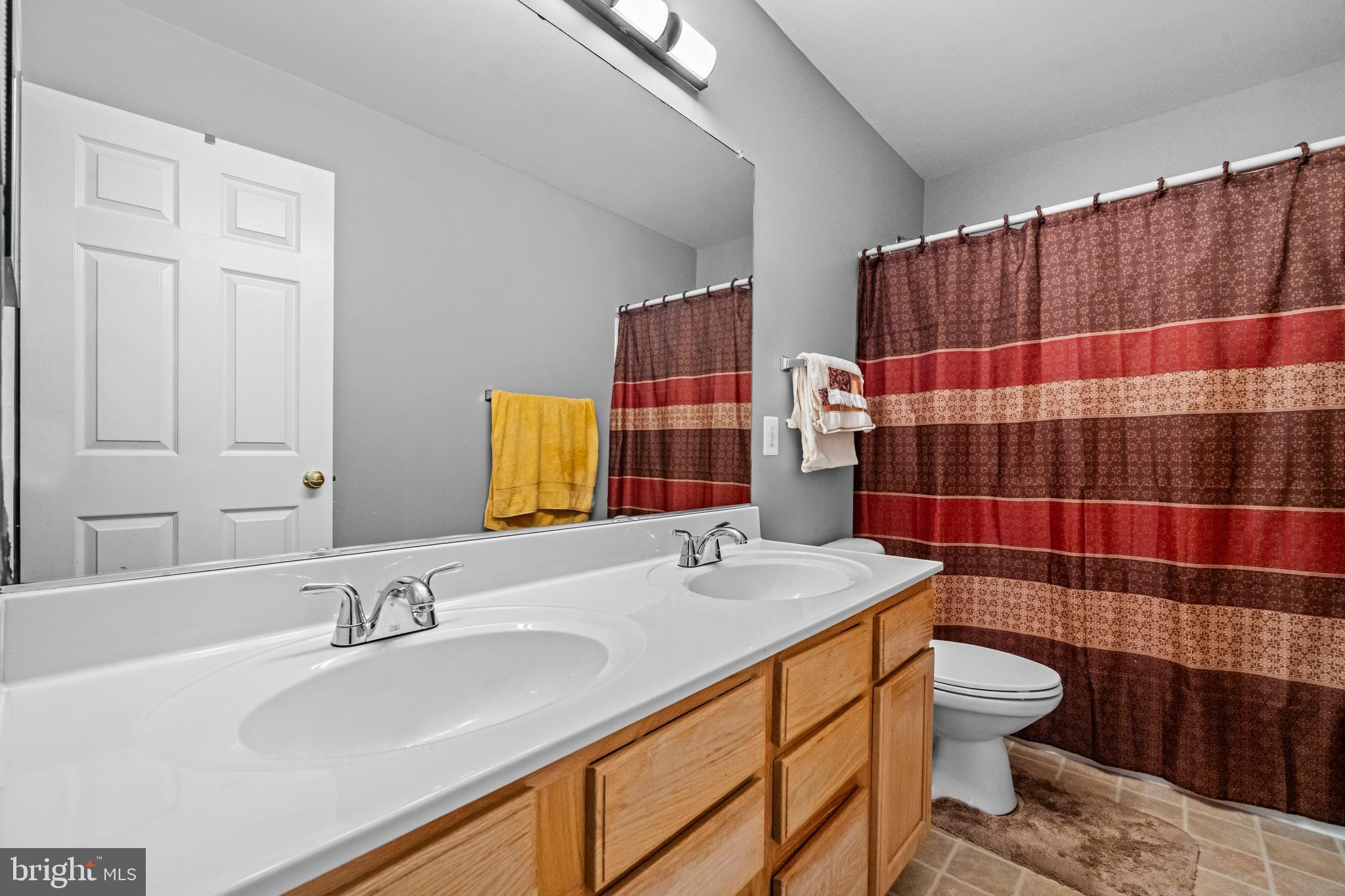 STRATFORD PLACE - Residential