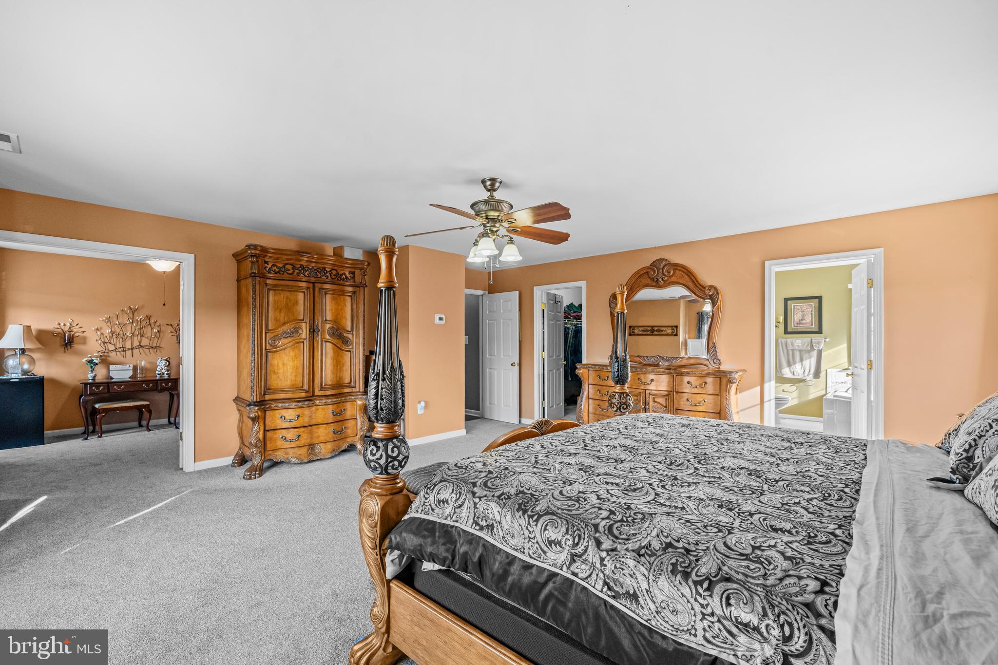 STRATFORD PLACE - Residential