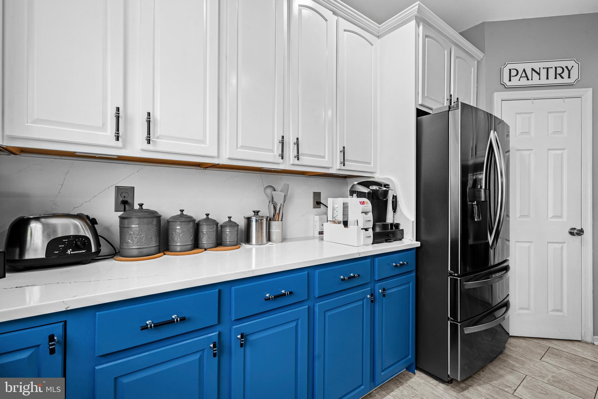 STRATFORD PLACE - Residential