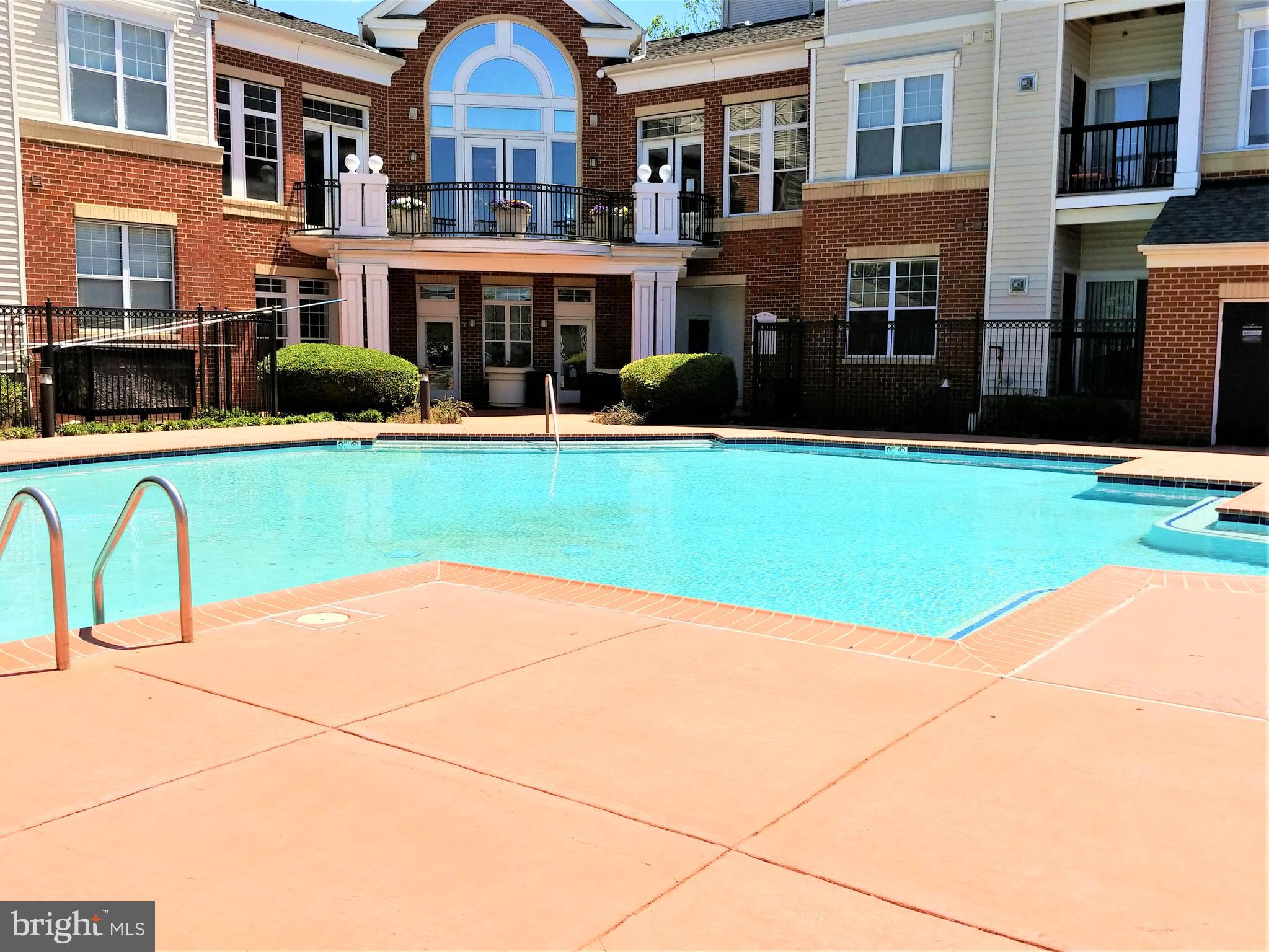 FAIRFAX RIDGE CONDOS - Residential