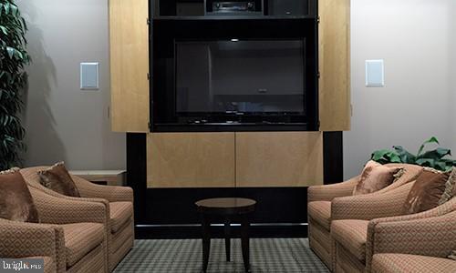 FAIRFAX RIDGE CONDOS - Residential