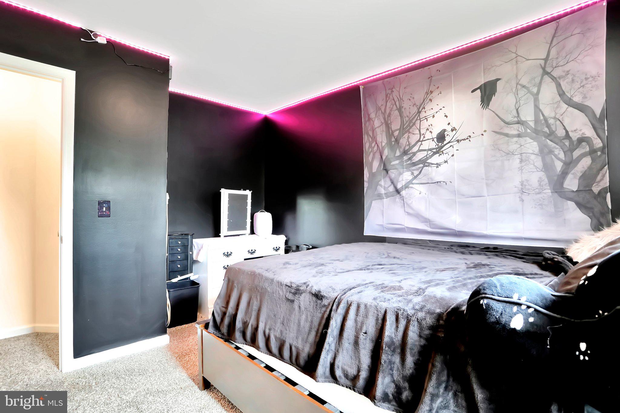 FOREST HEIGHTS - Residential