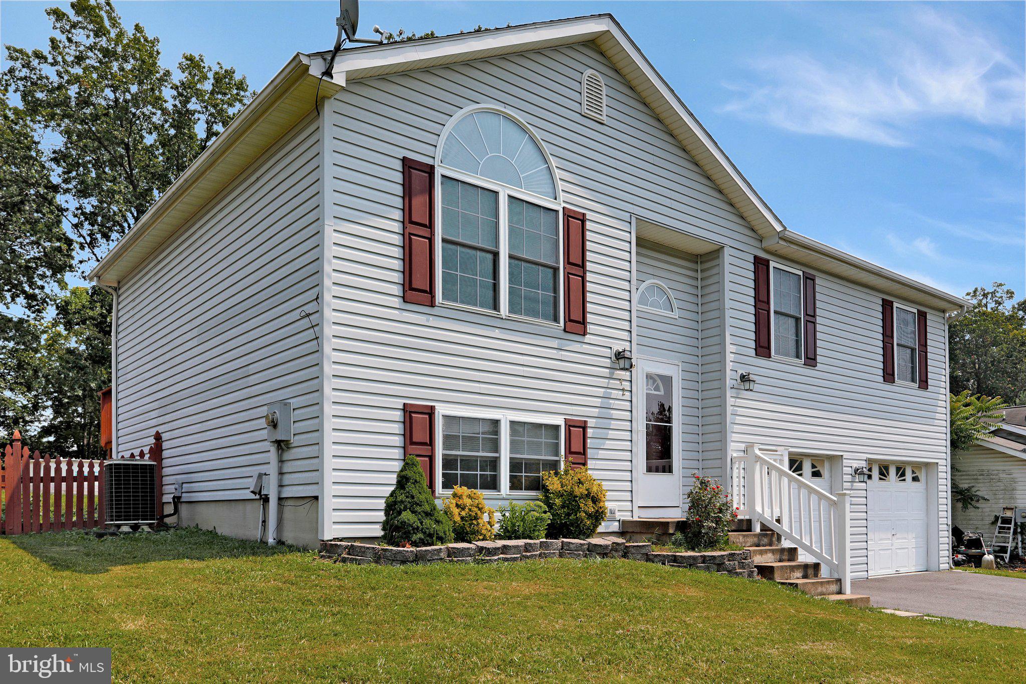 FOREST HEIGHTS - Residential