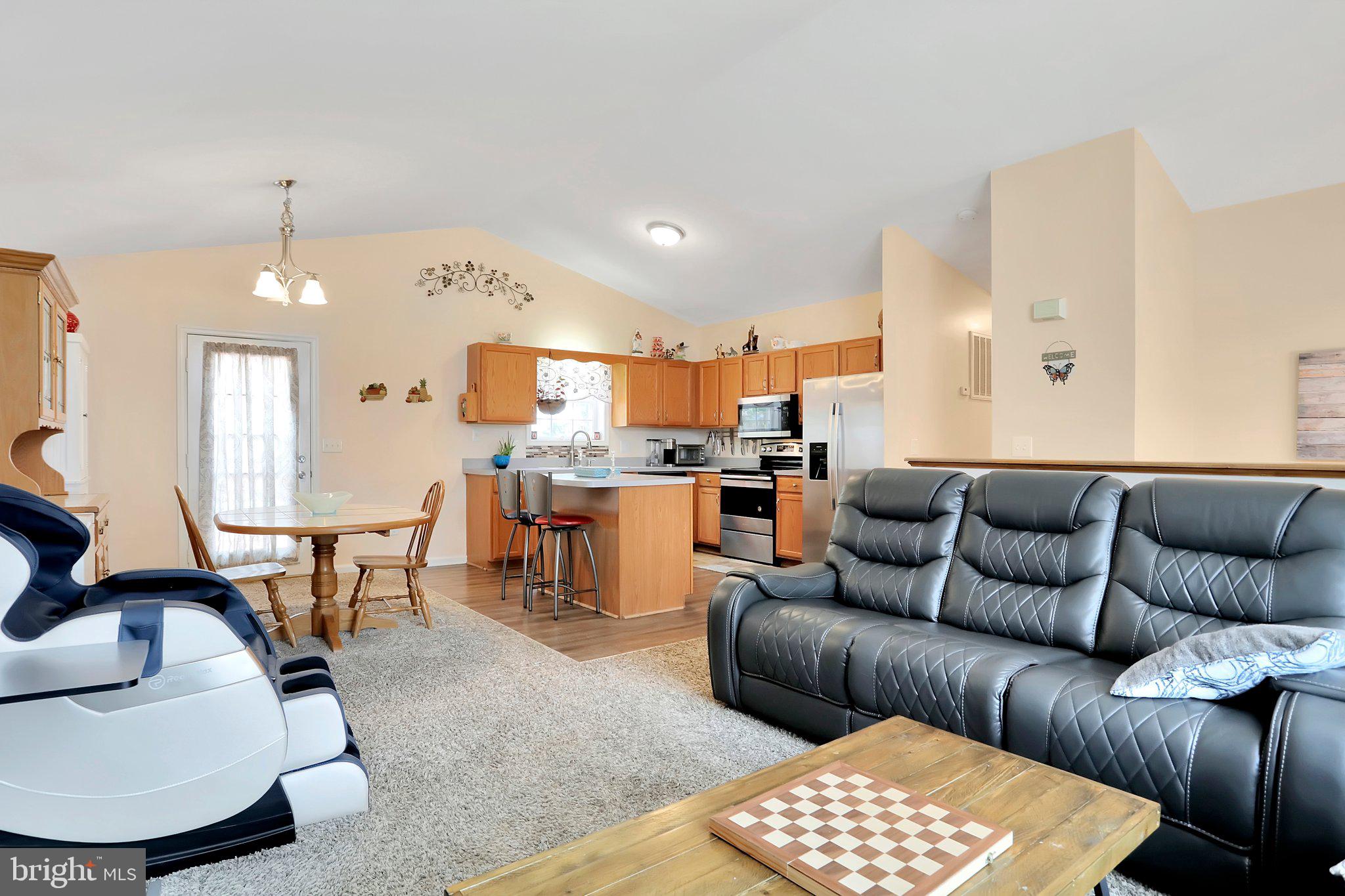 FOREST HEIGHTS - Residential