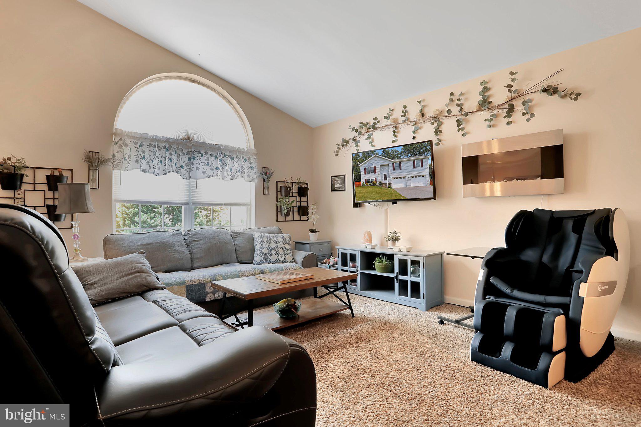 FOREST HEIGHTS - Residential