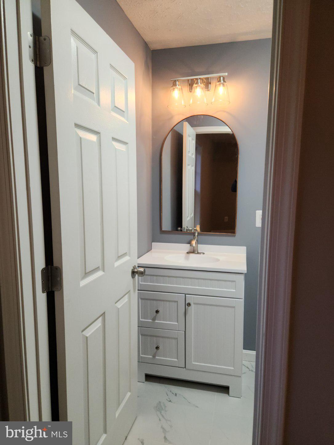 COVENTRY CREEK - Residential Lease