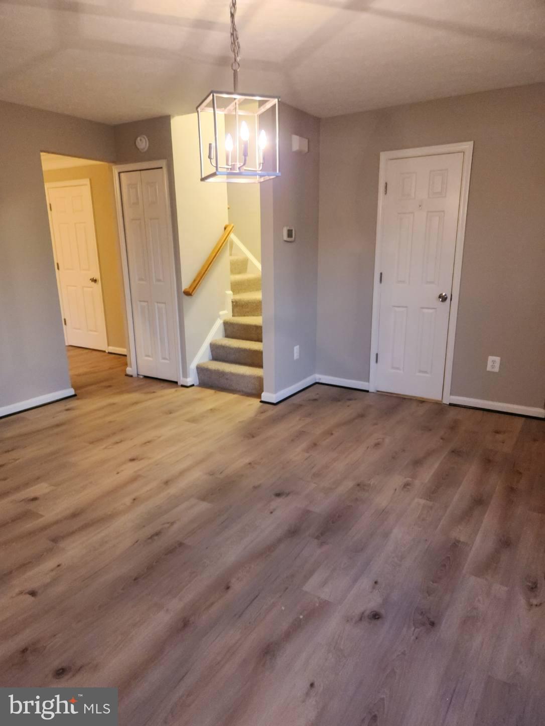 COVENTRY CREEK - Residential Lease