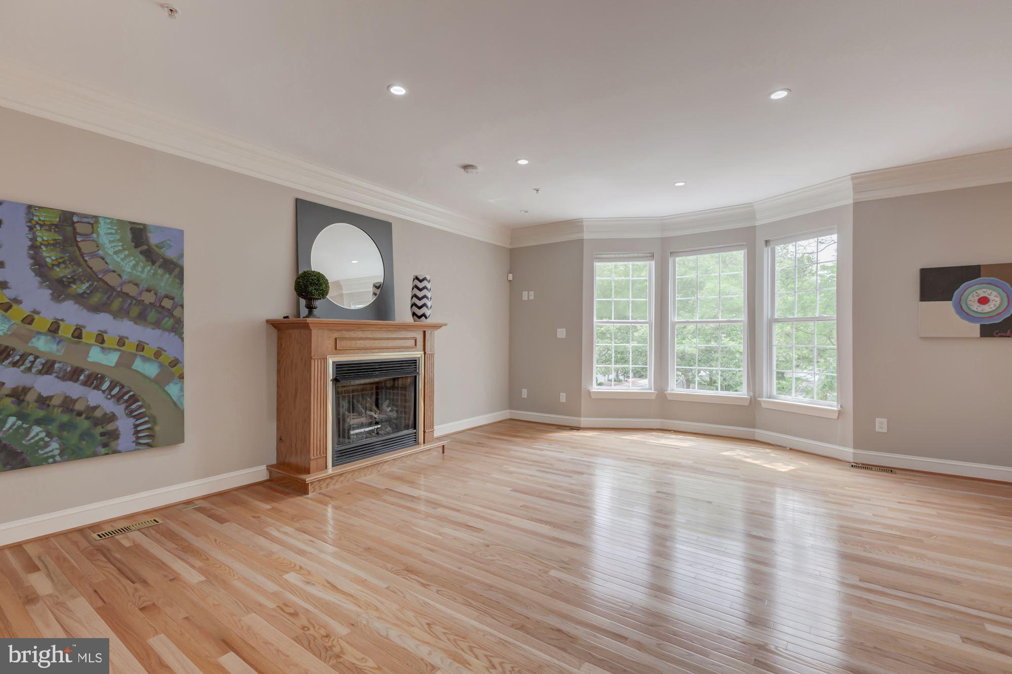 CAMERON STATION - Residential Lease