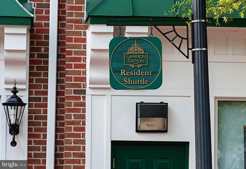 CAMERON STATION - Residential Lease