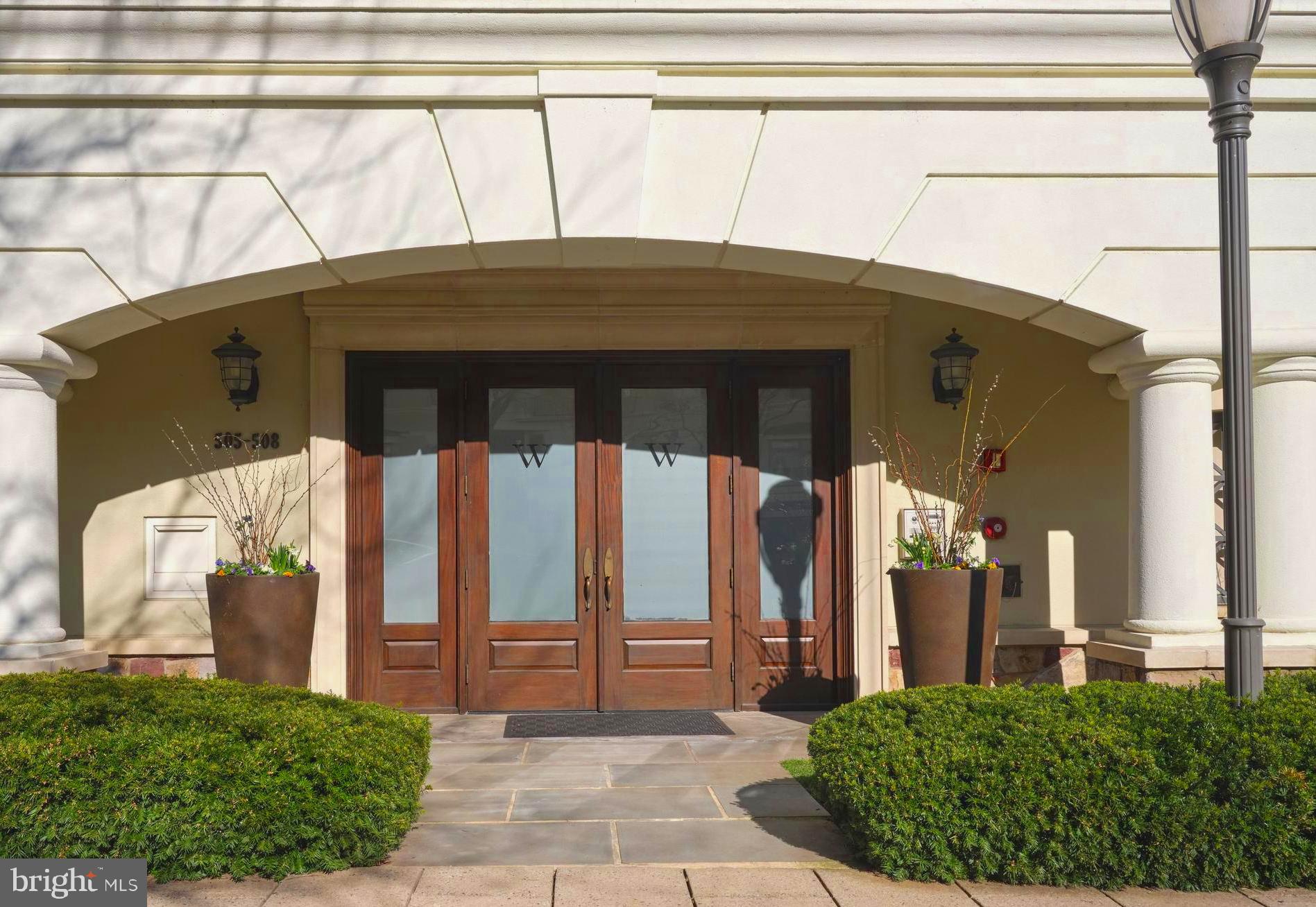 WATERVIEW PLACE - Residential