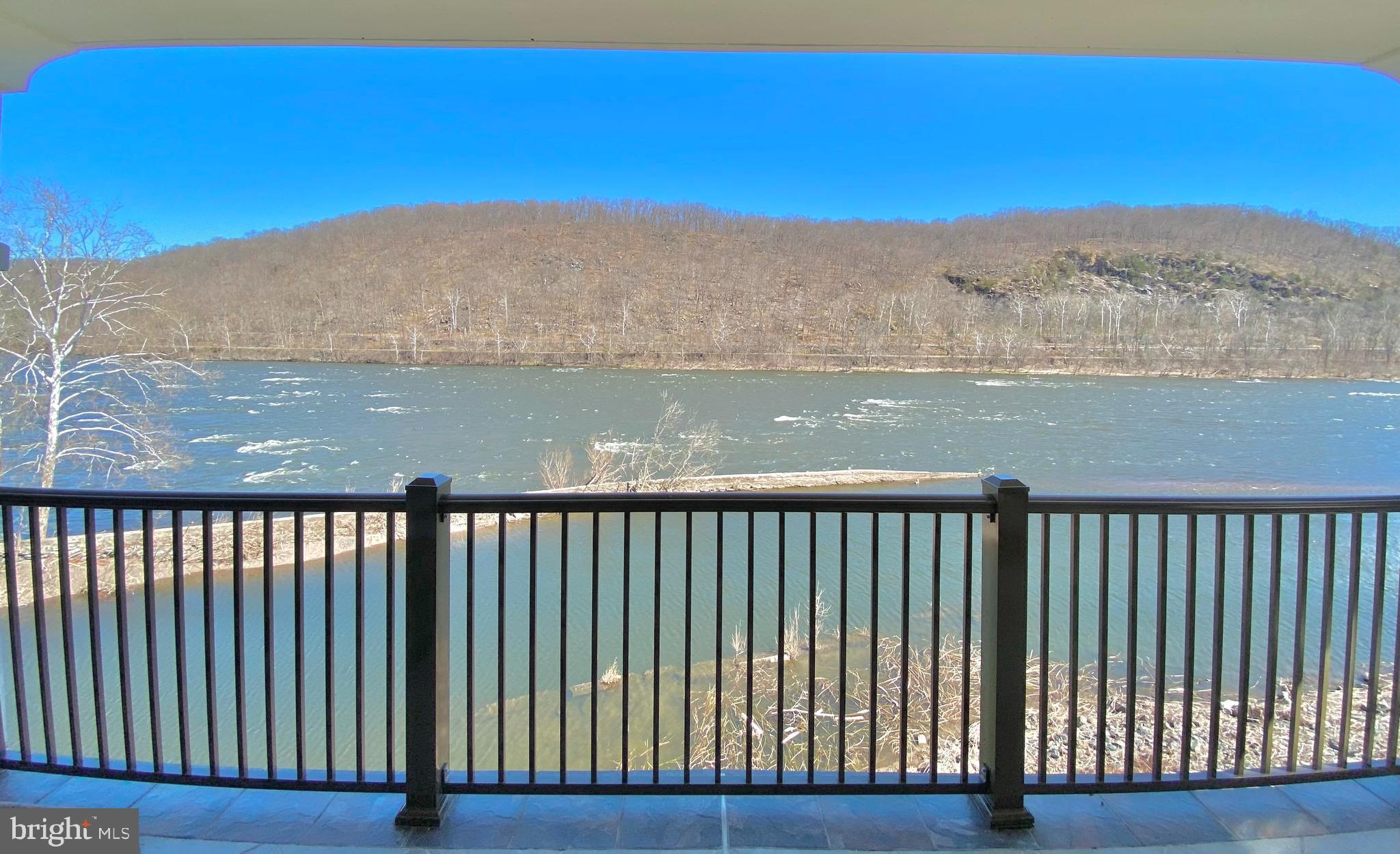 WATERVIEW PLACE - Residential