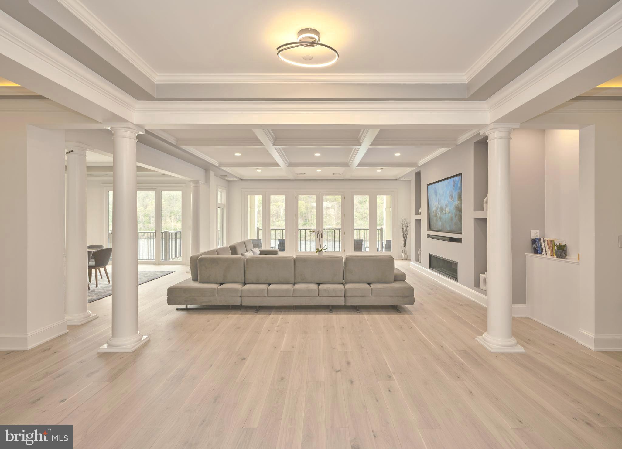 WATERVIEW PLACE - Residential