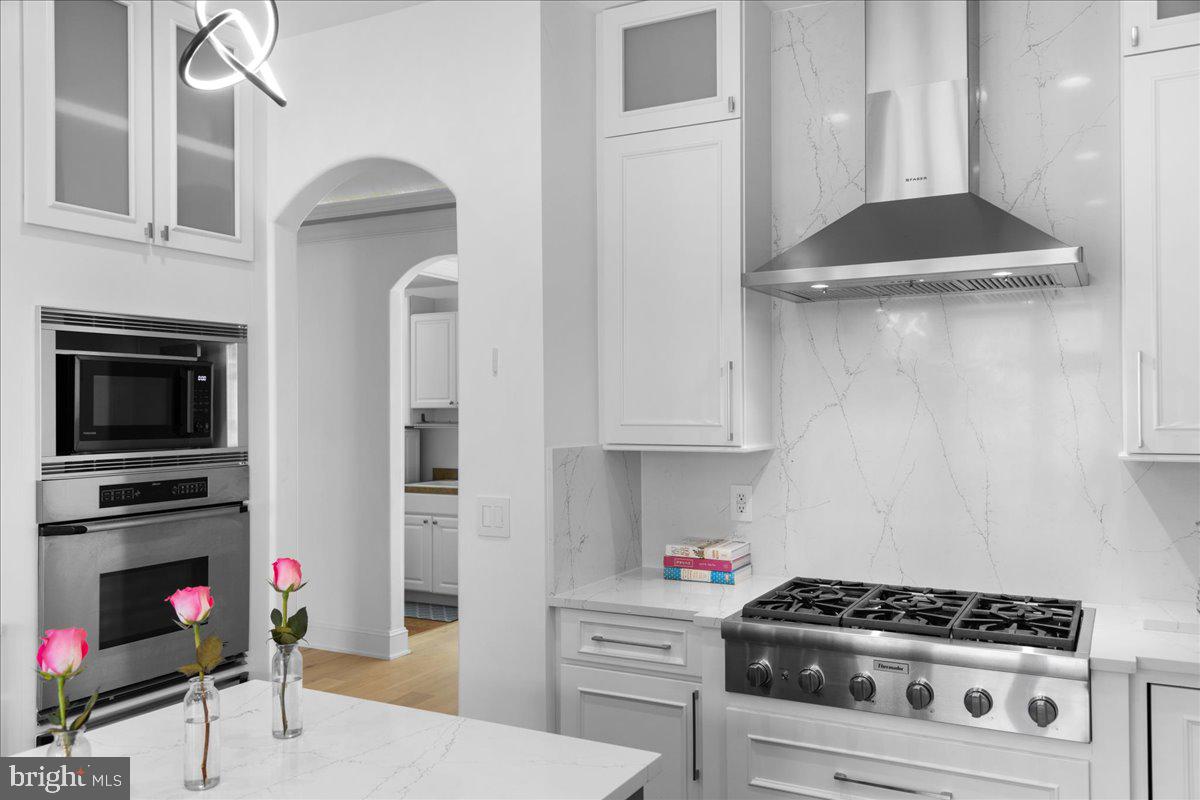 WATERVIEW PLACE - Residential