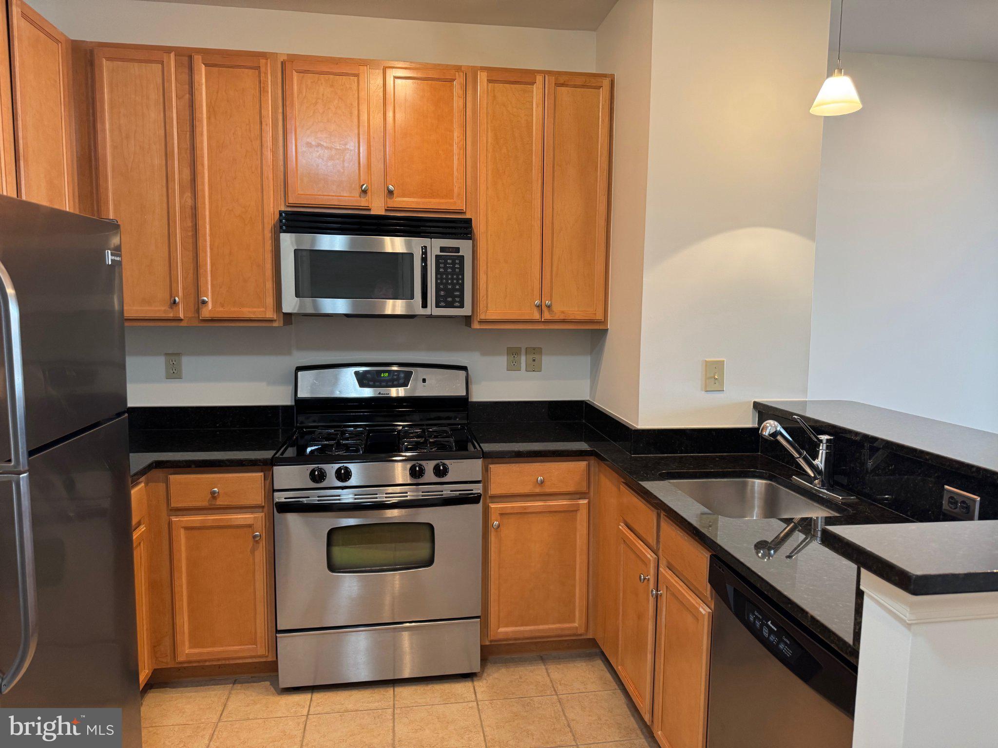2655 PROSPERITY AVENUE 319