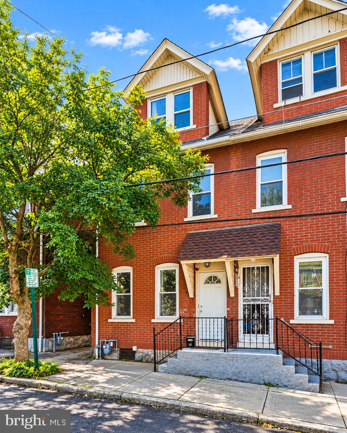 617 E 5TH STREET