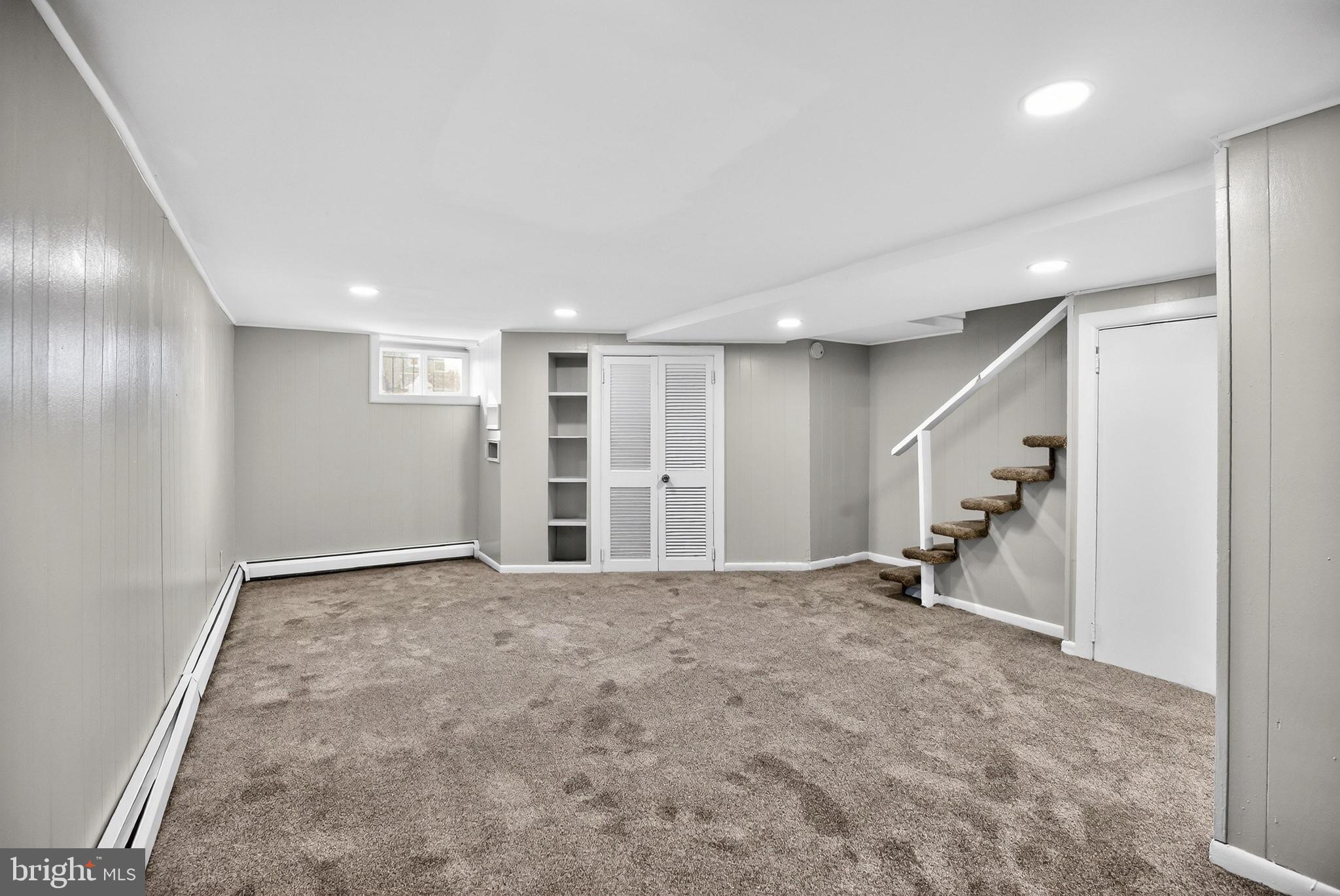 OVERBROOK - Residential