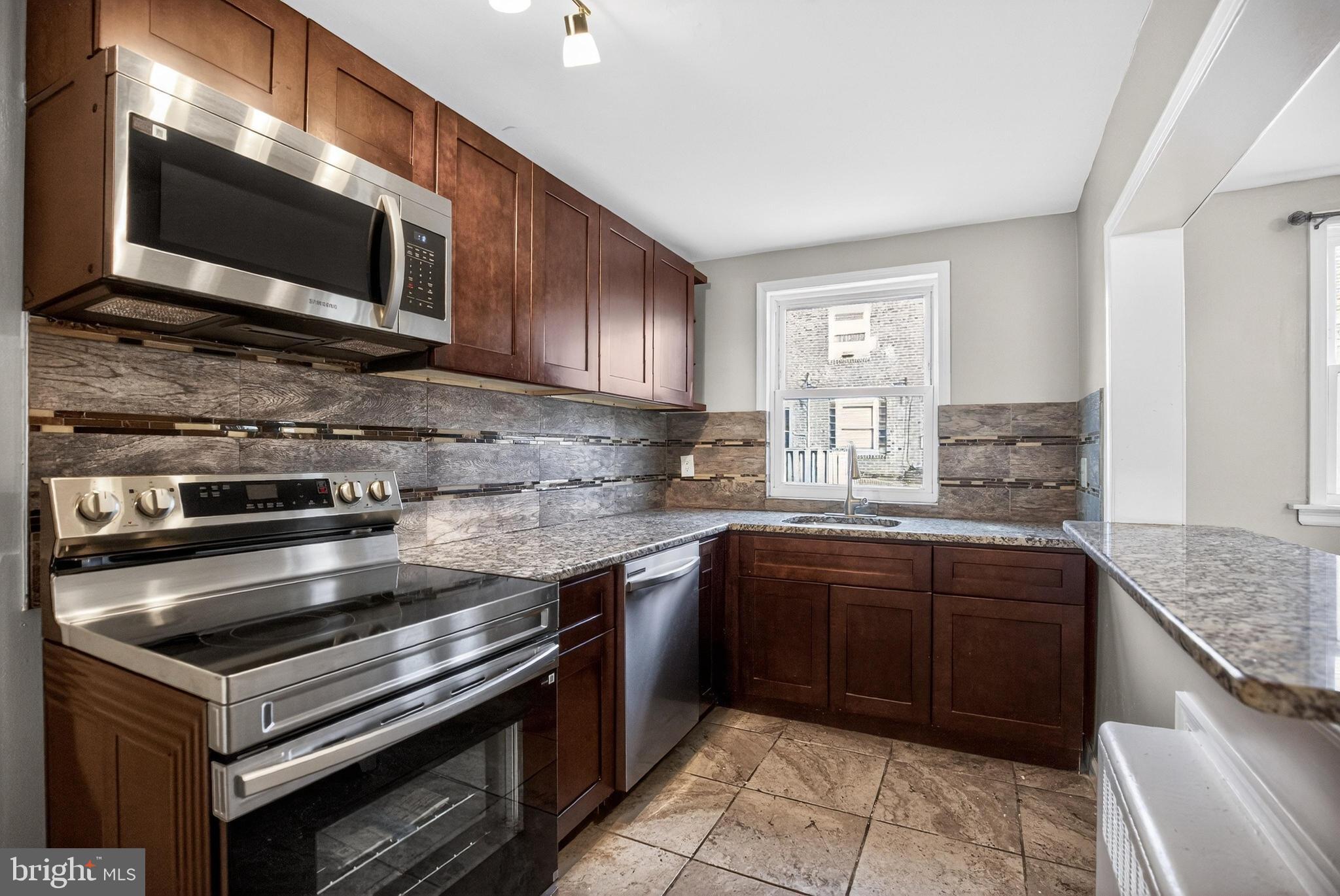 OVERBROOK - Residential