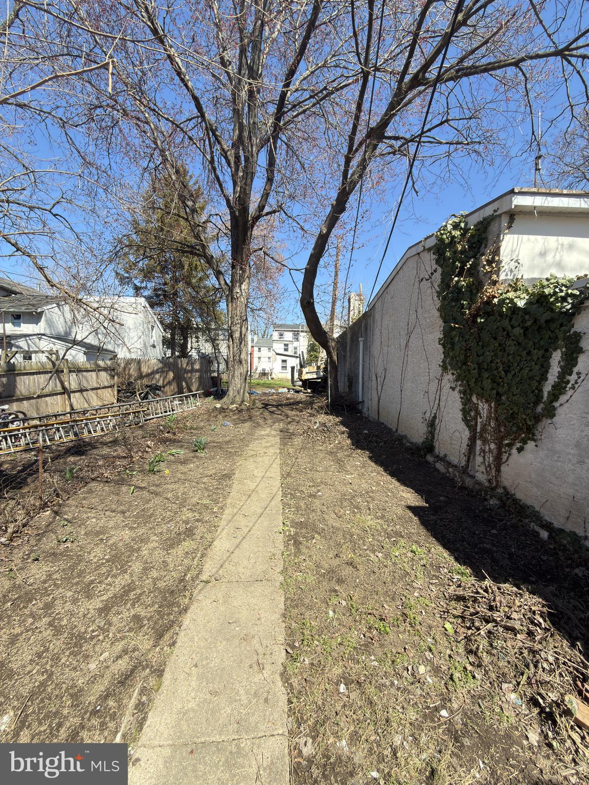 NORRISTOWN - Residential