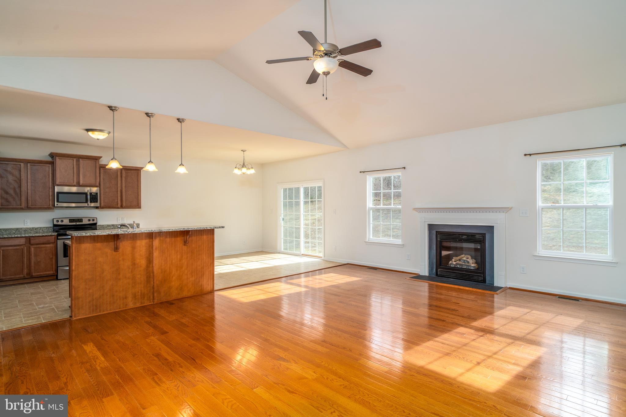 EVERETTE ESTATES - Residential