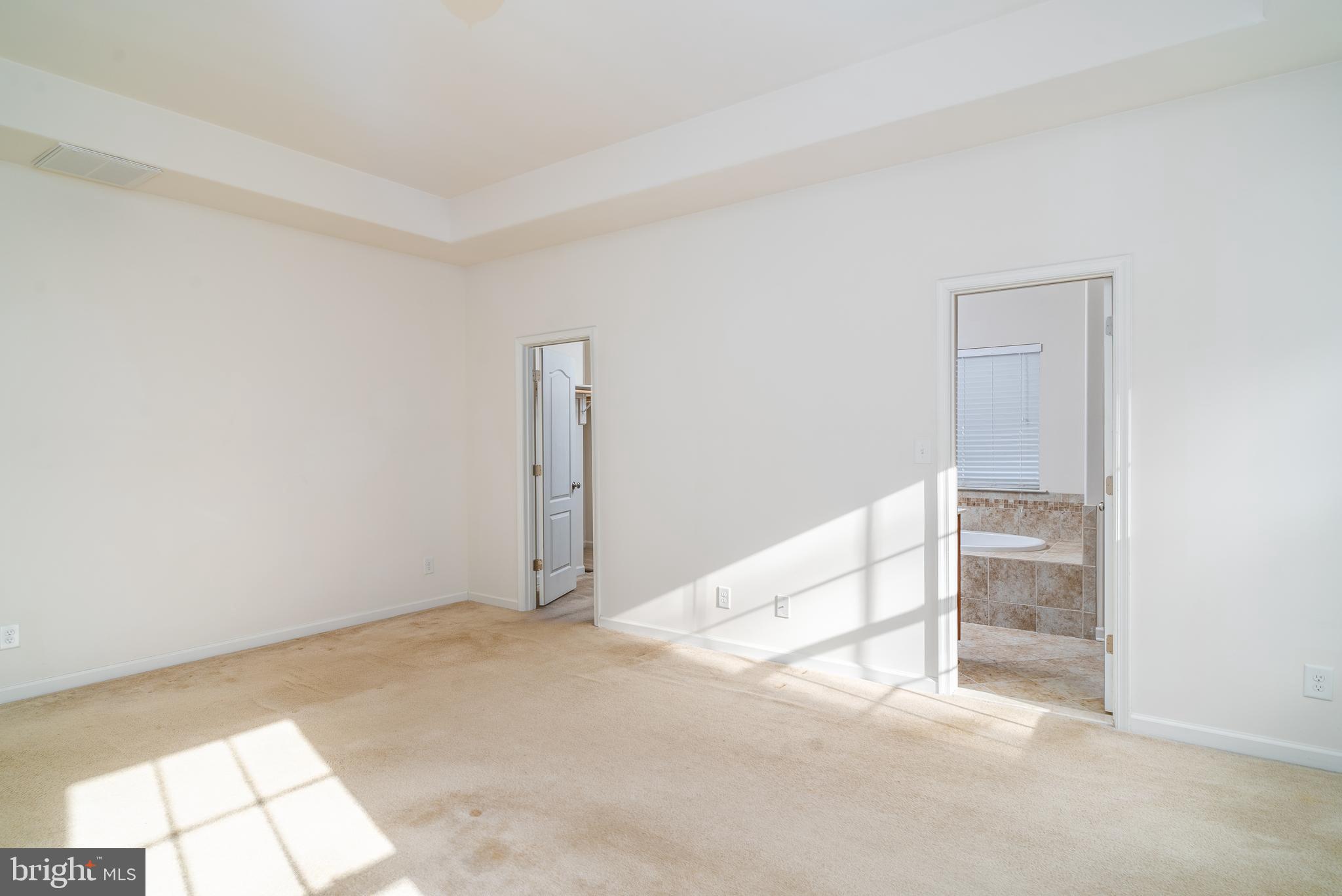 EVERETTE ESTATES - Residential