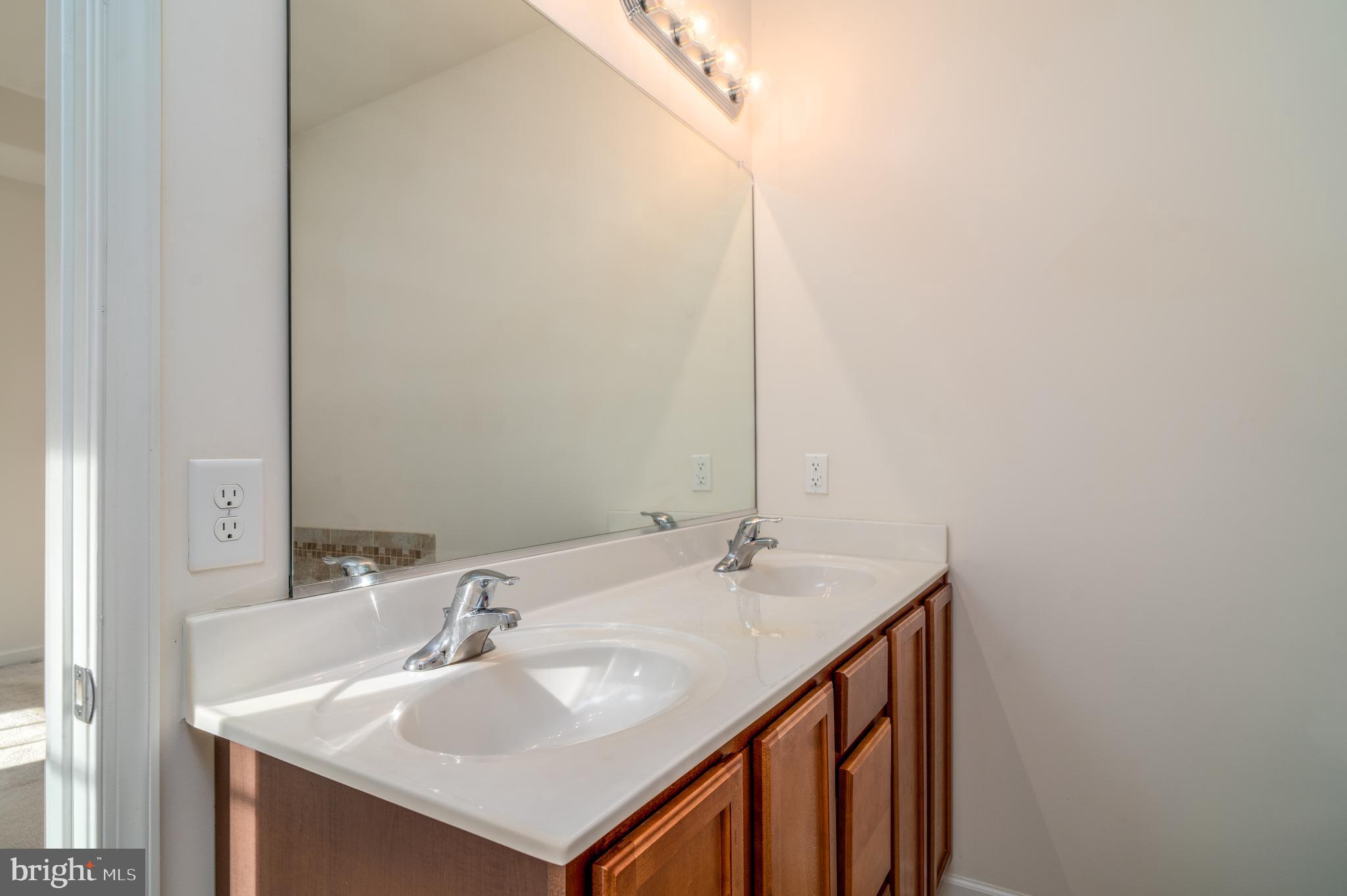 EVERETTE ESTATES - Residential