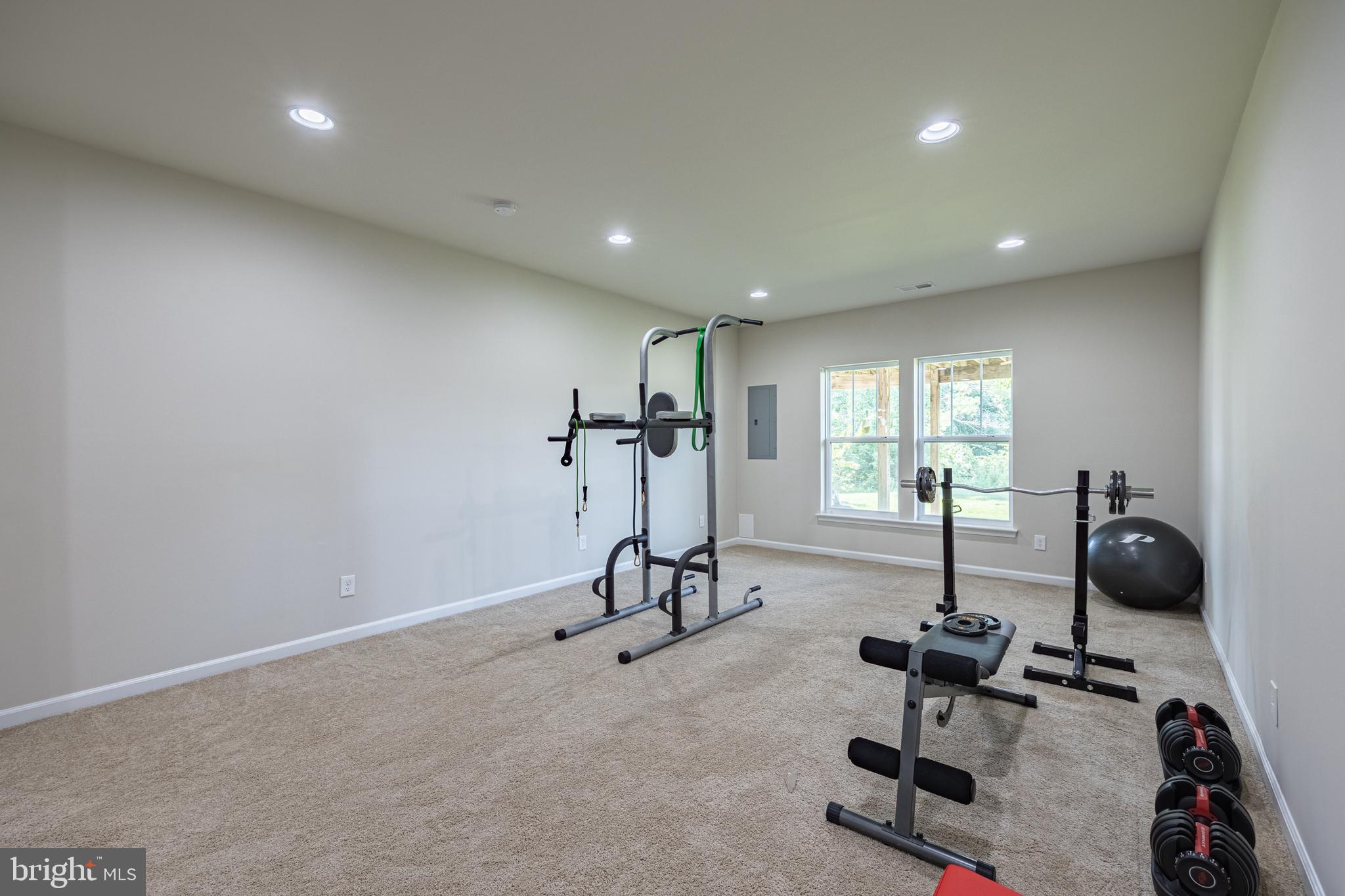 TRENT GROVE - Residential